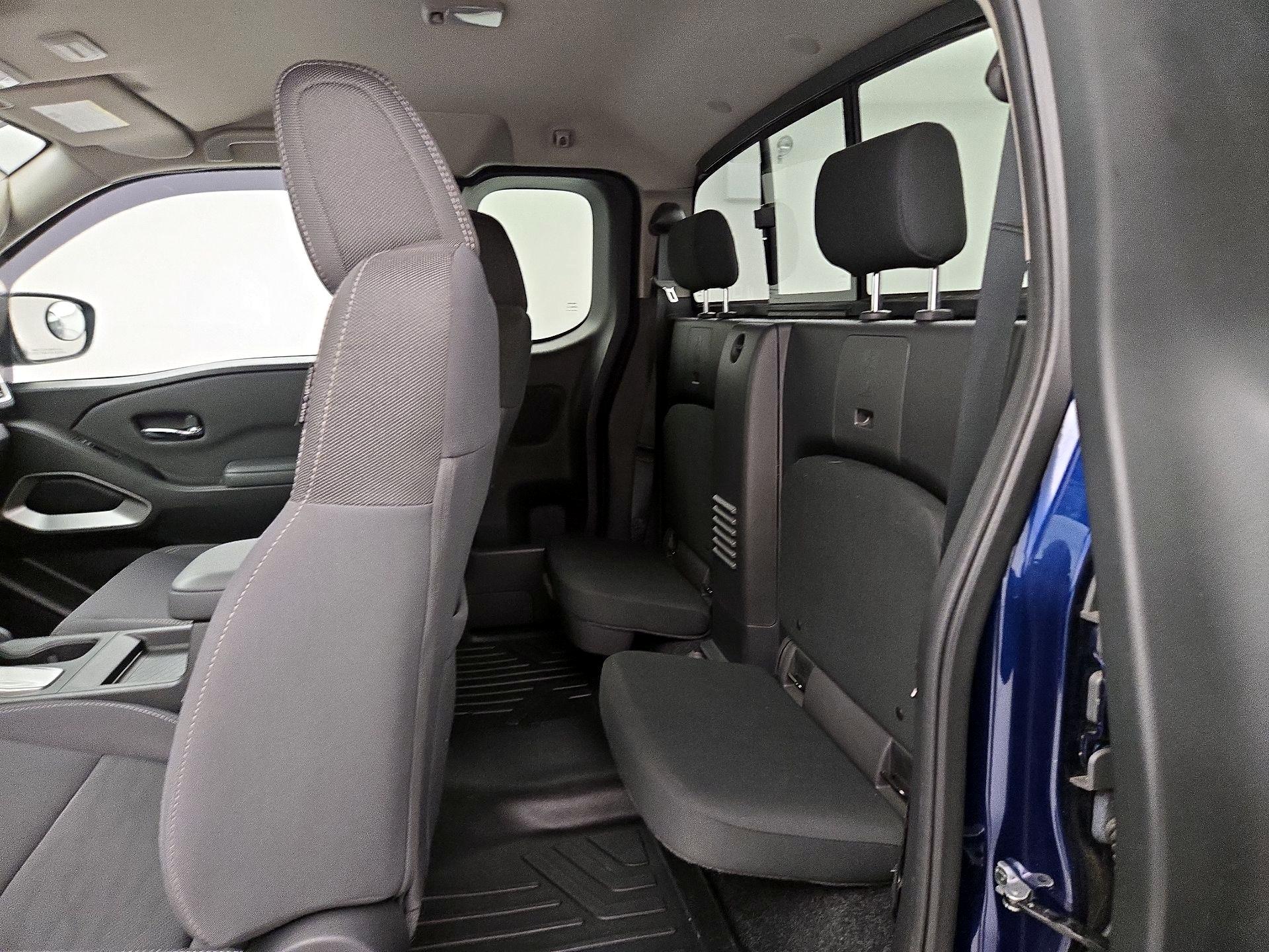 Thumbnail: 2022 Nissan Frontier - 19