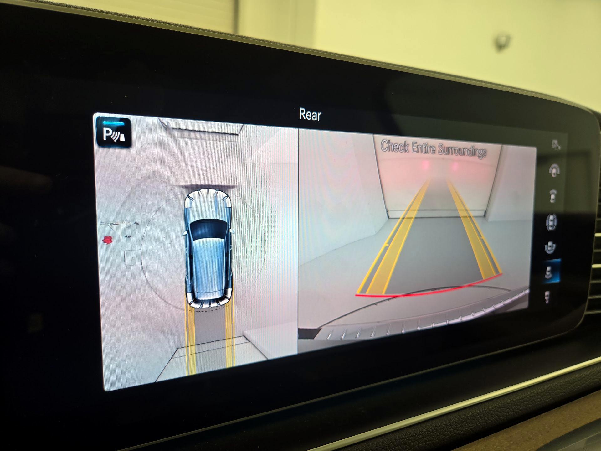 Thumbnail: 2021 Mercedes-Benz GLE - 15