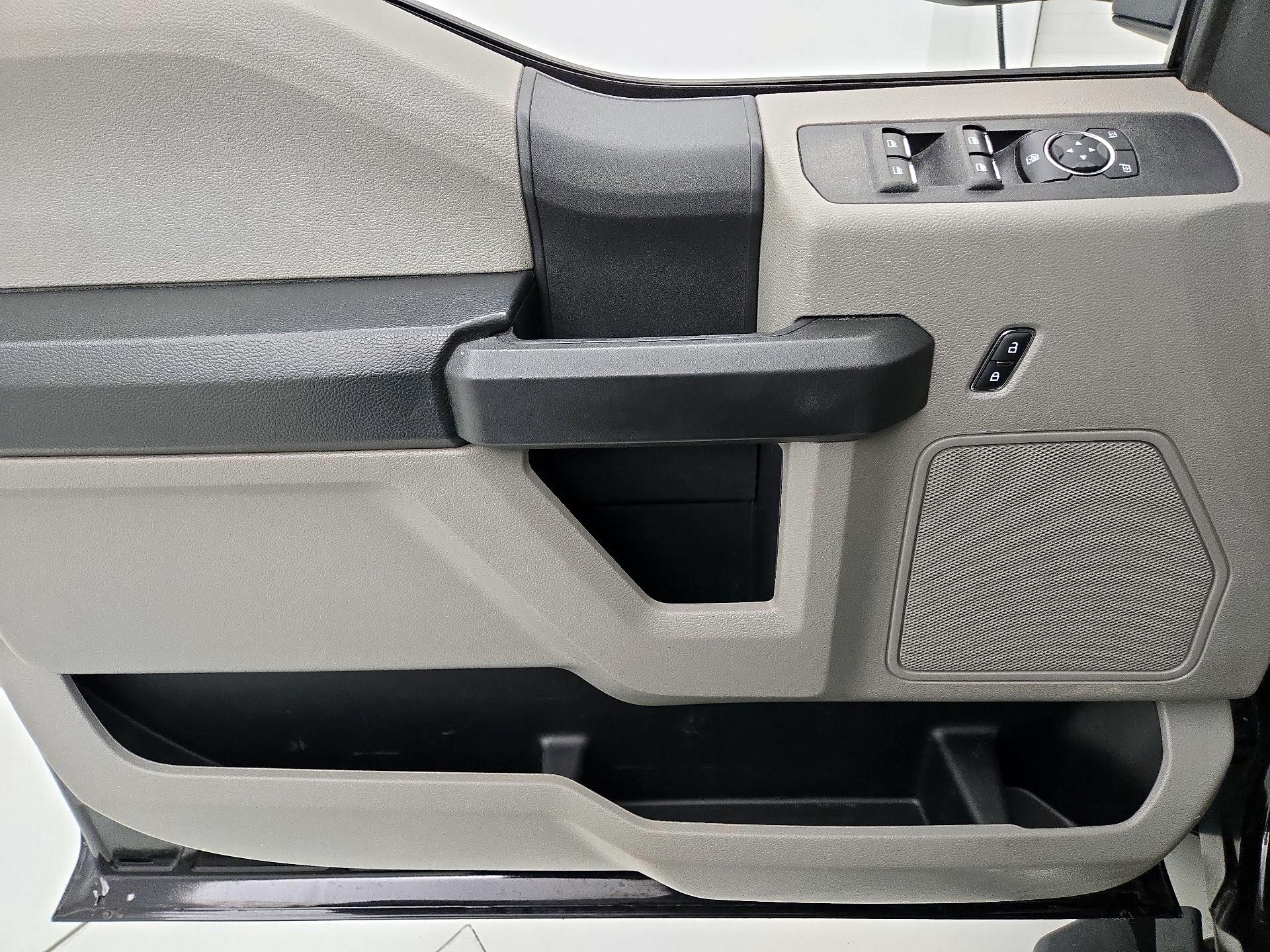 Thumbnail: 2021 Ford F-250 - 12