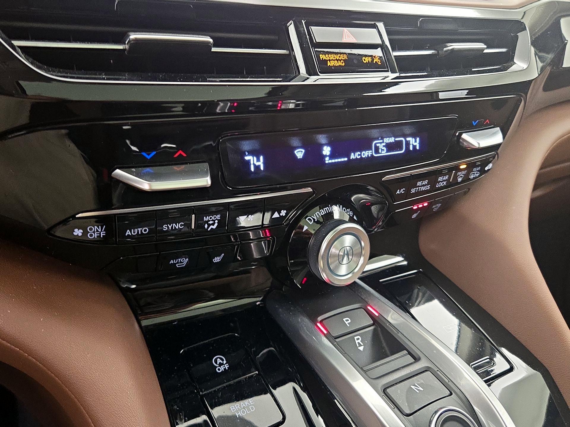 Thumbnail: 2024 Acura MDX - 17