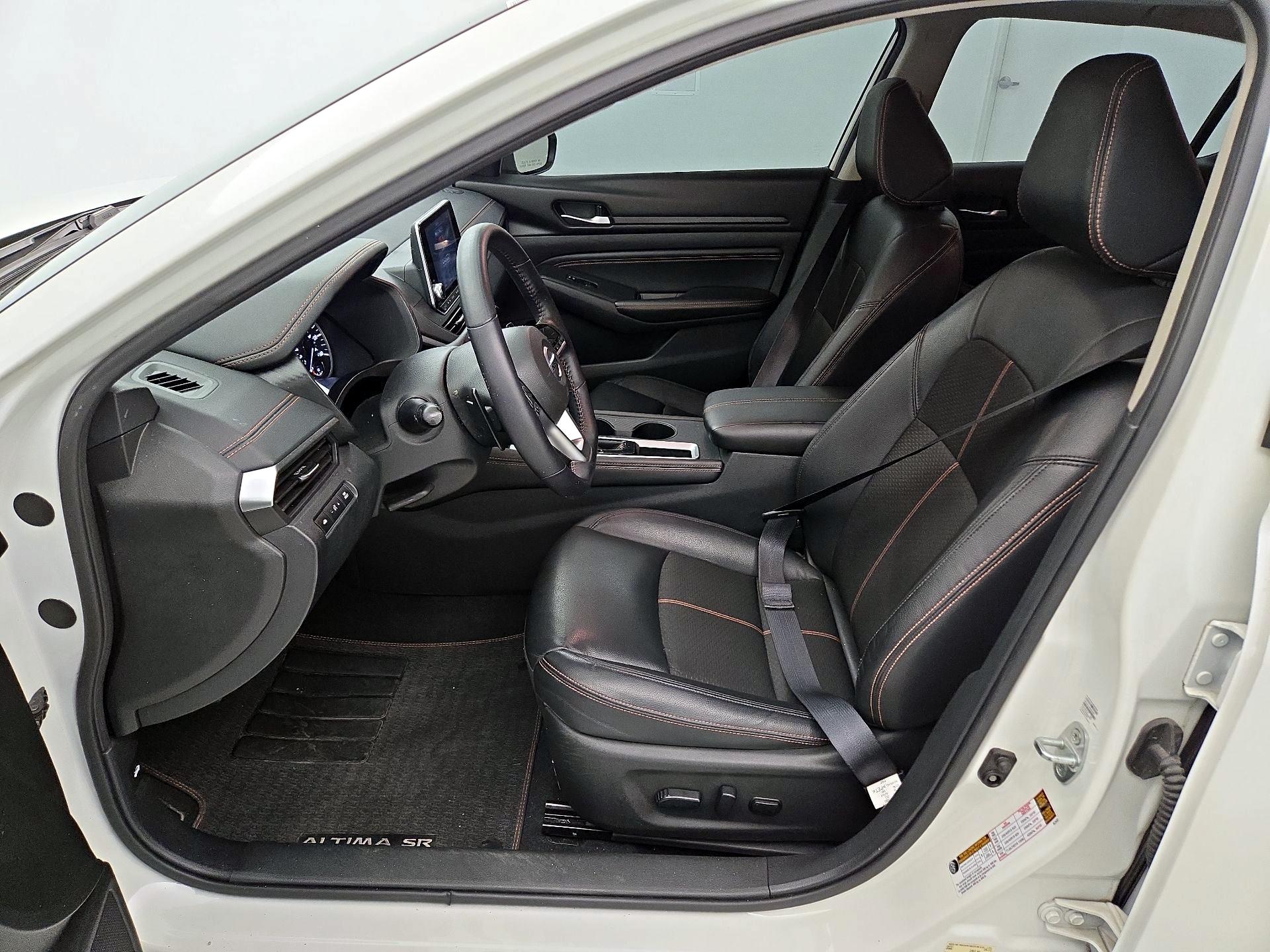 Thumbnail: 2021 Nissan Altima - 11