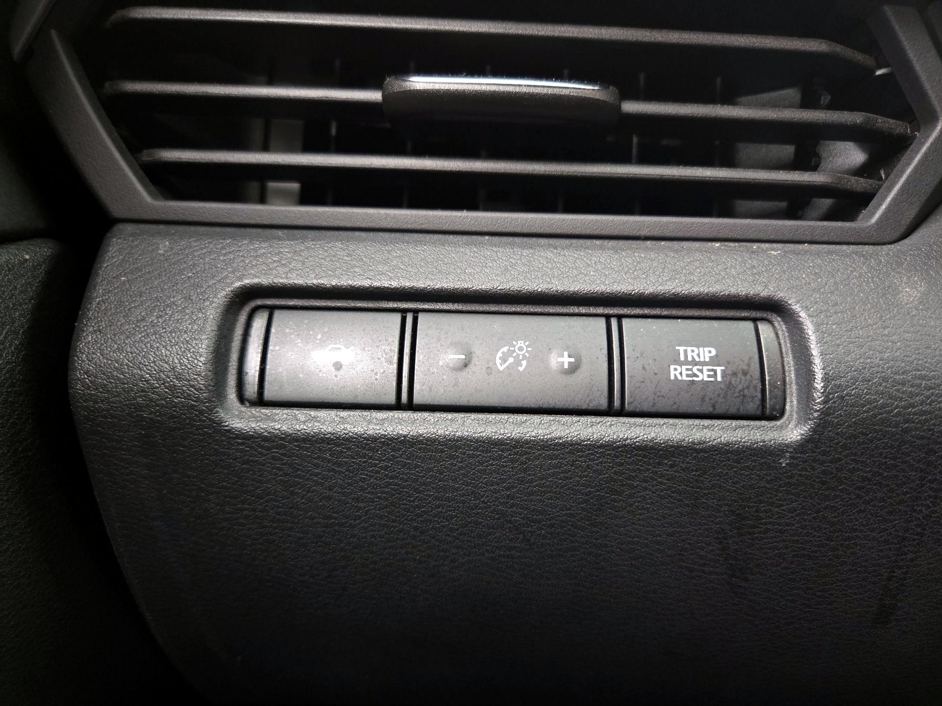 Thumbnail: 2021 Nissan Altima - 13