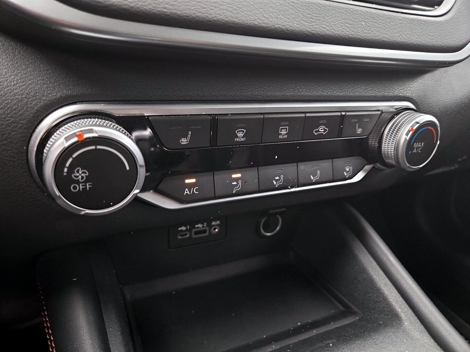 Thumbnail: 2021 Nissan Altima - 16