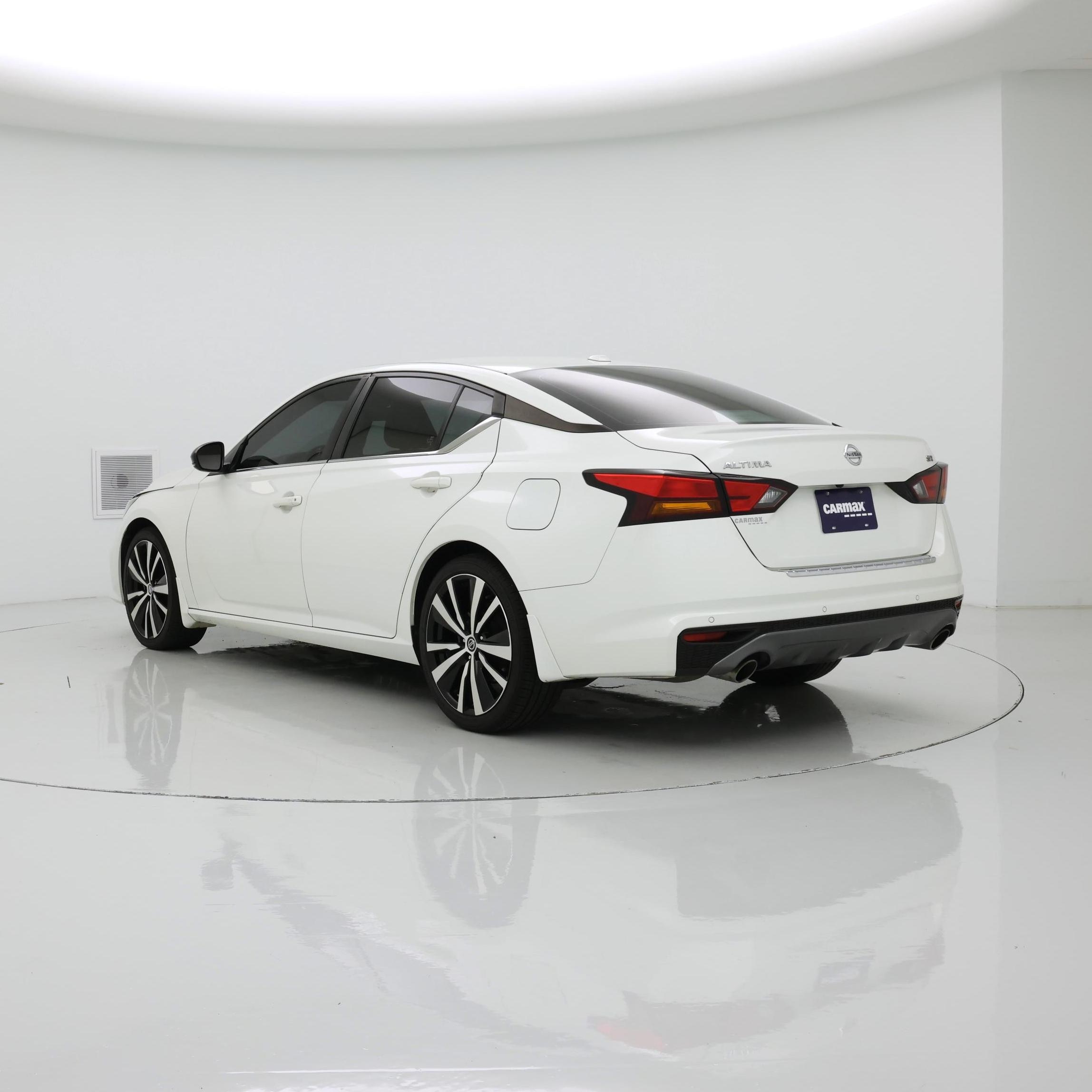 Thumbnail: 2021 Nissan Altima - 2