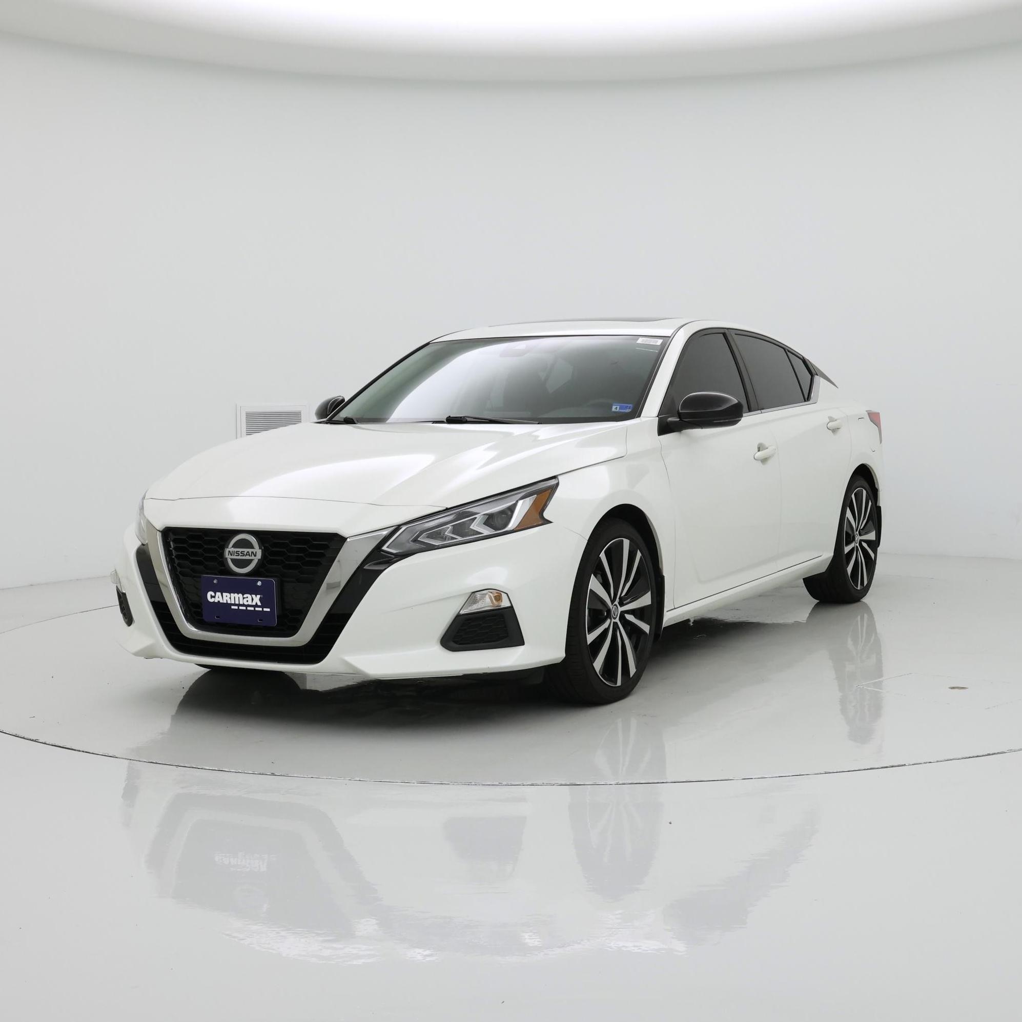 Thumbnail: 2021 Nissan Altima - 4