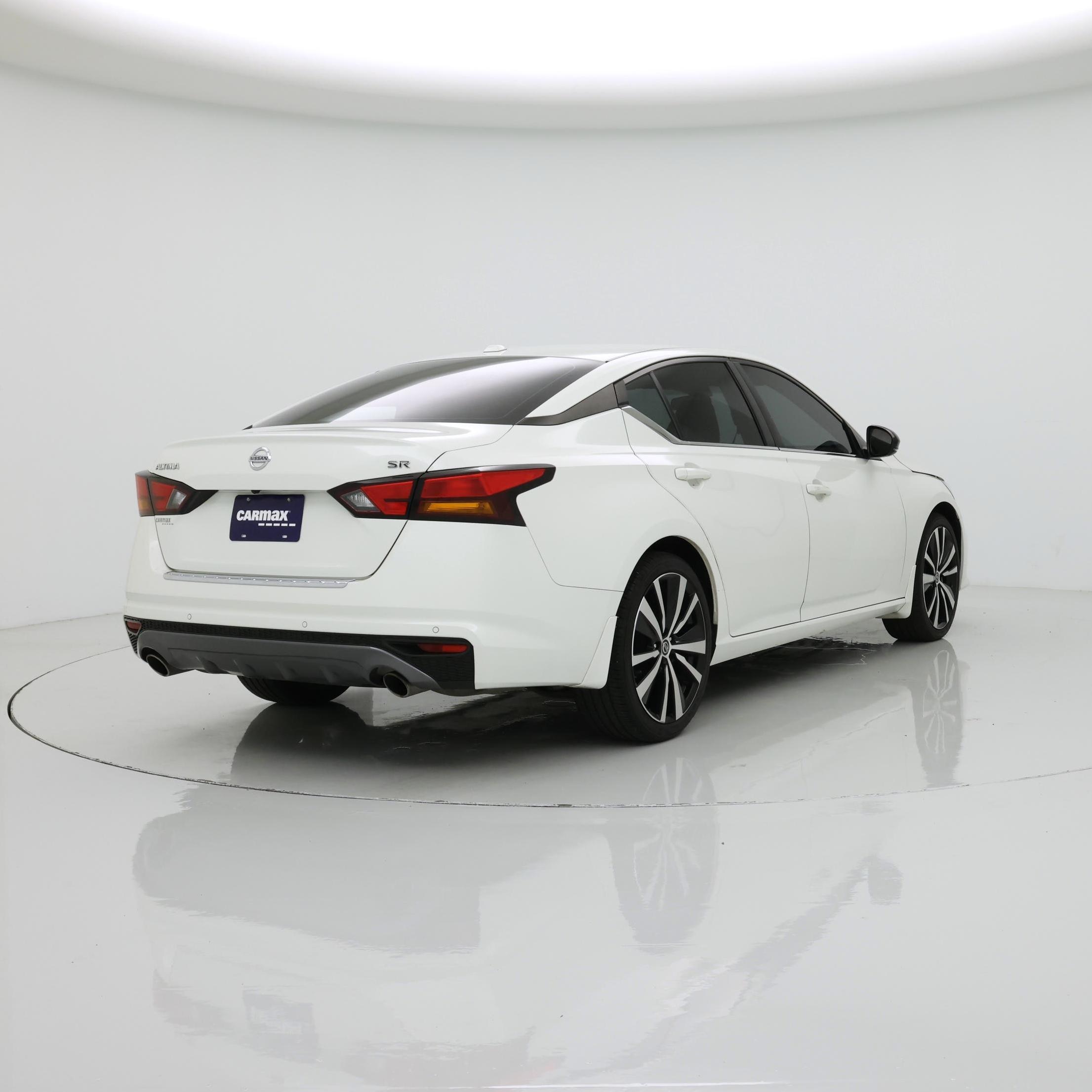 Thumbnail: 2021 Nissan Altima - 8