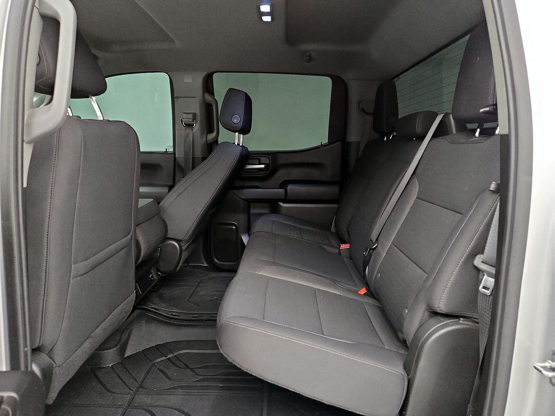 Thumbnail: 2022 Chevrolet Silverado 1500 - 19