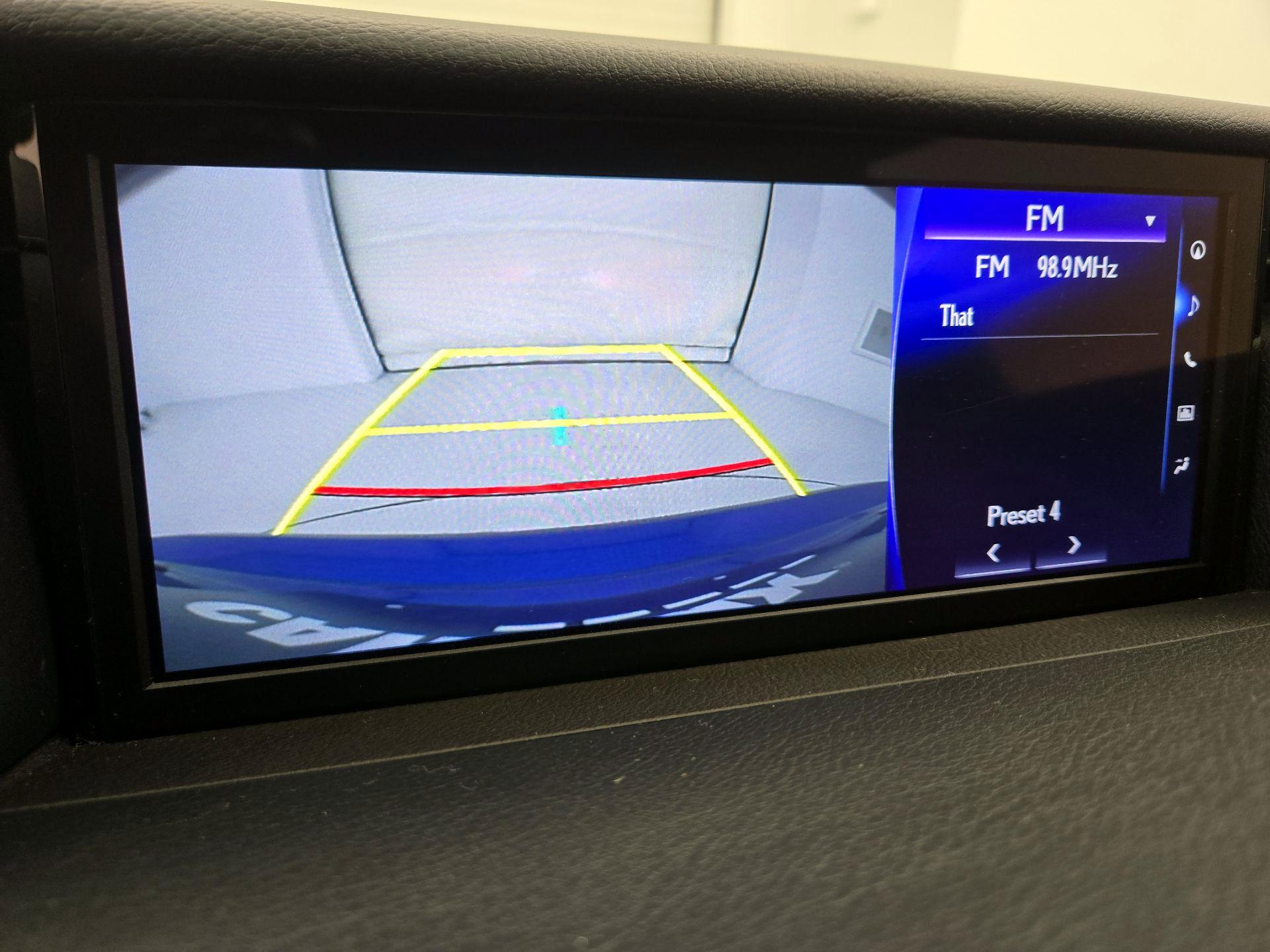 Thumbnail: 2020 Lexus IS - 15