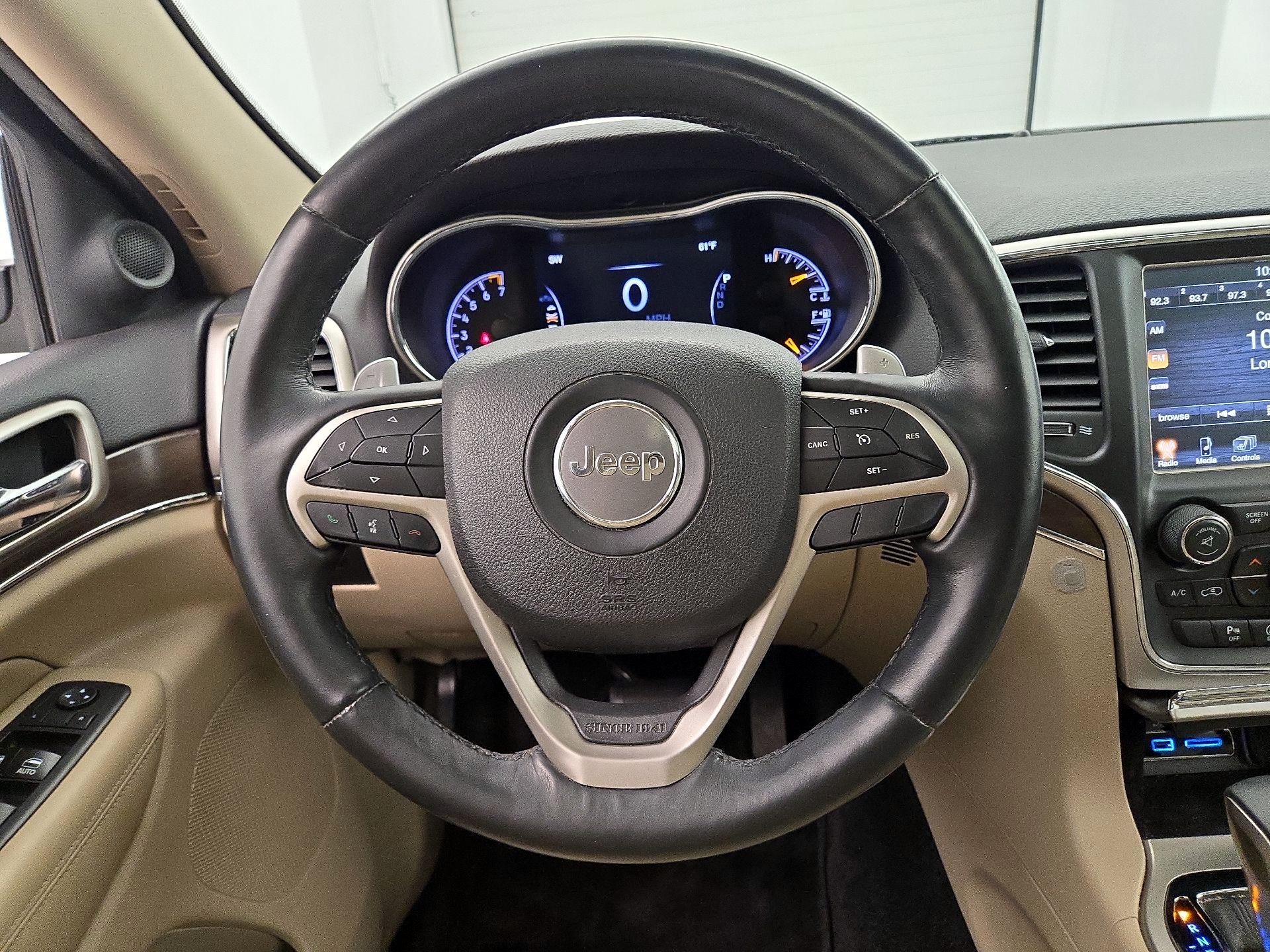 Thumbnail: 2017 Jeep Grand Cherokee - 10