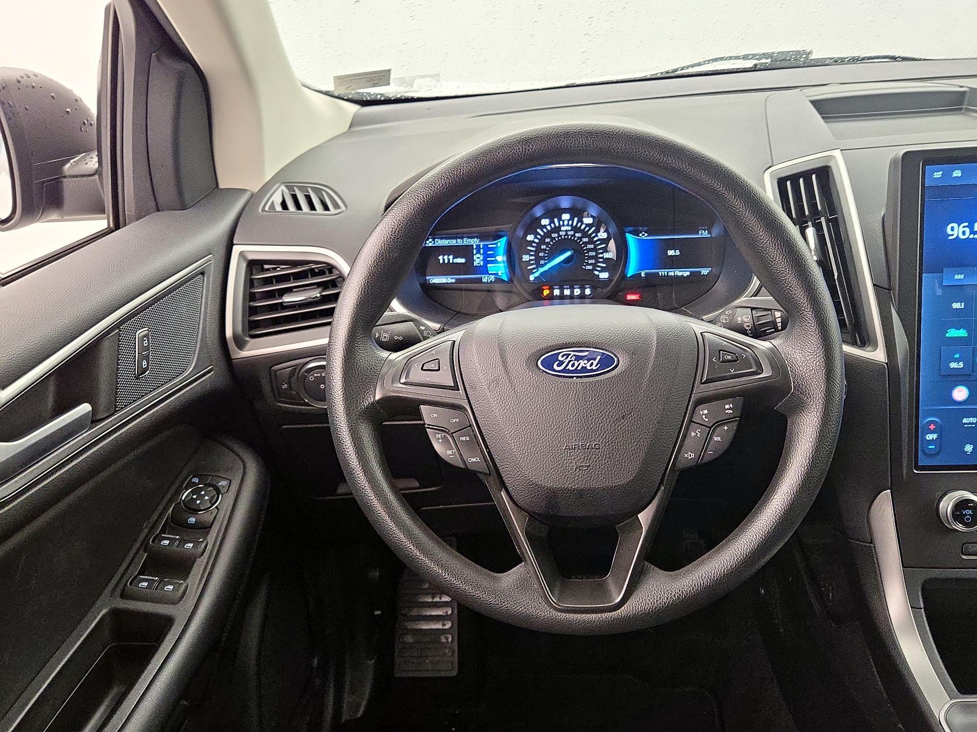 Thumbnail: 2021 Ford Edge - 10