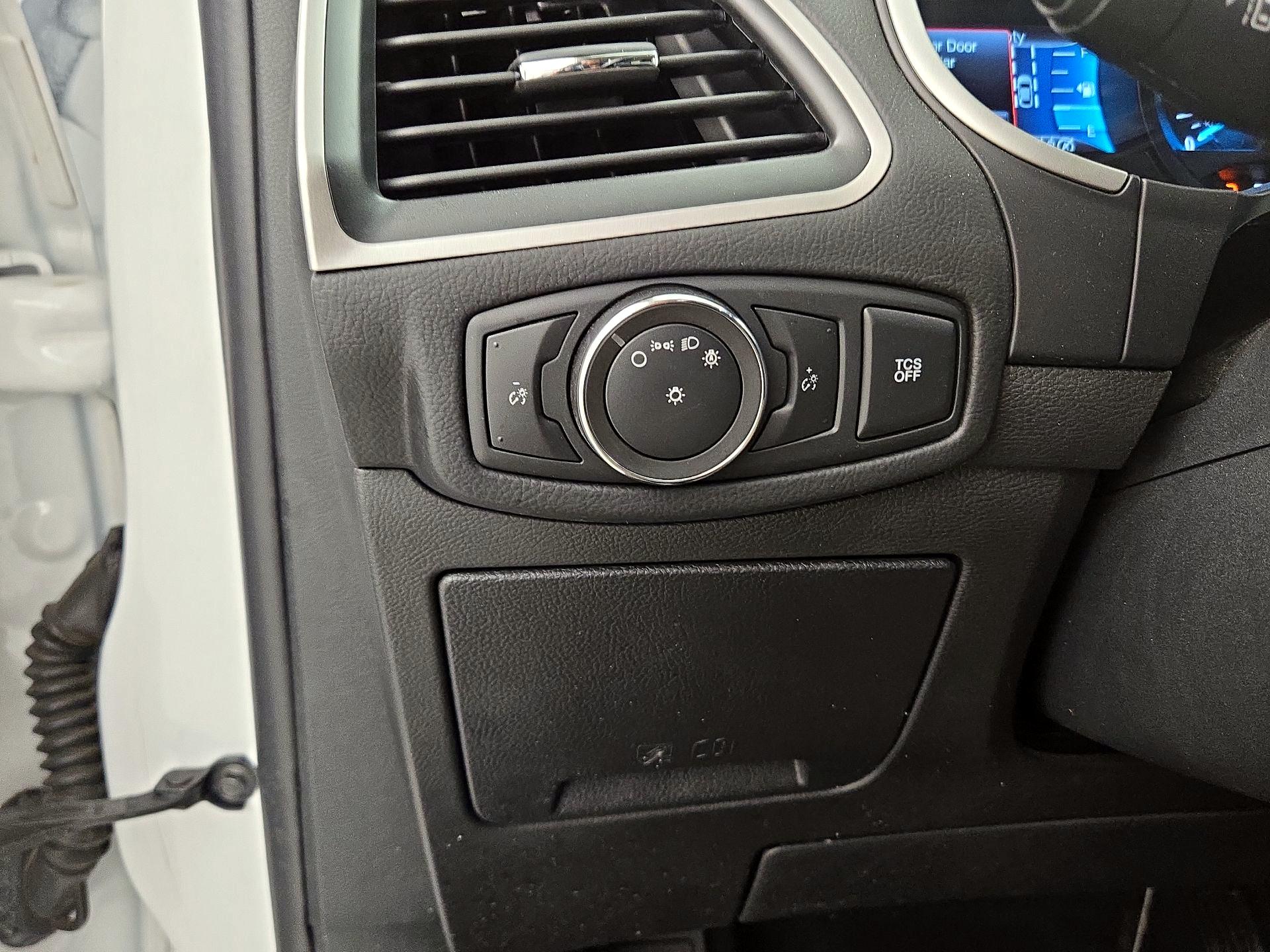 Thumbnail: 2021 Ford Edge - 13