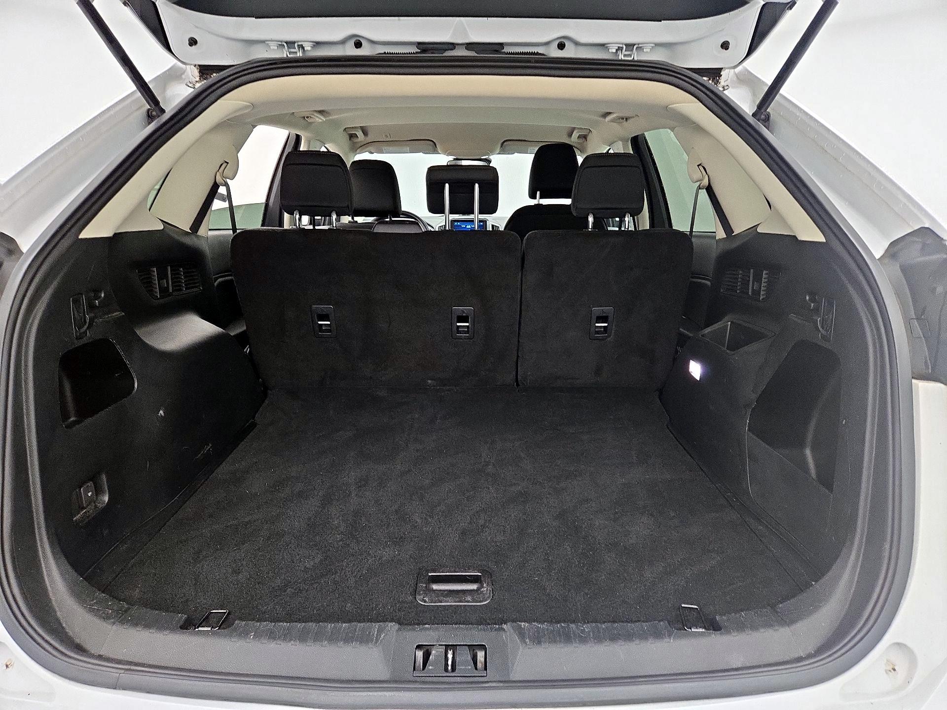 Thumbnail: 2021 Ford Edge - 20