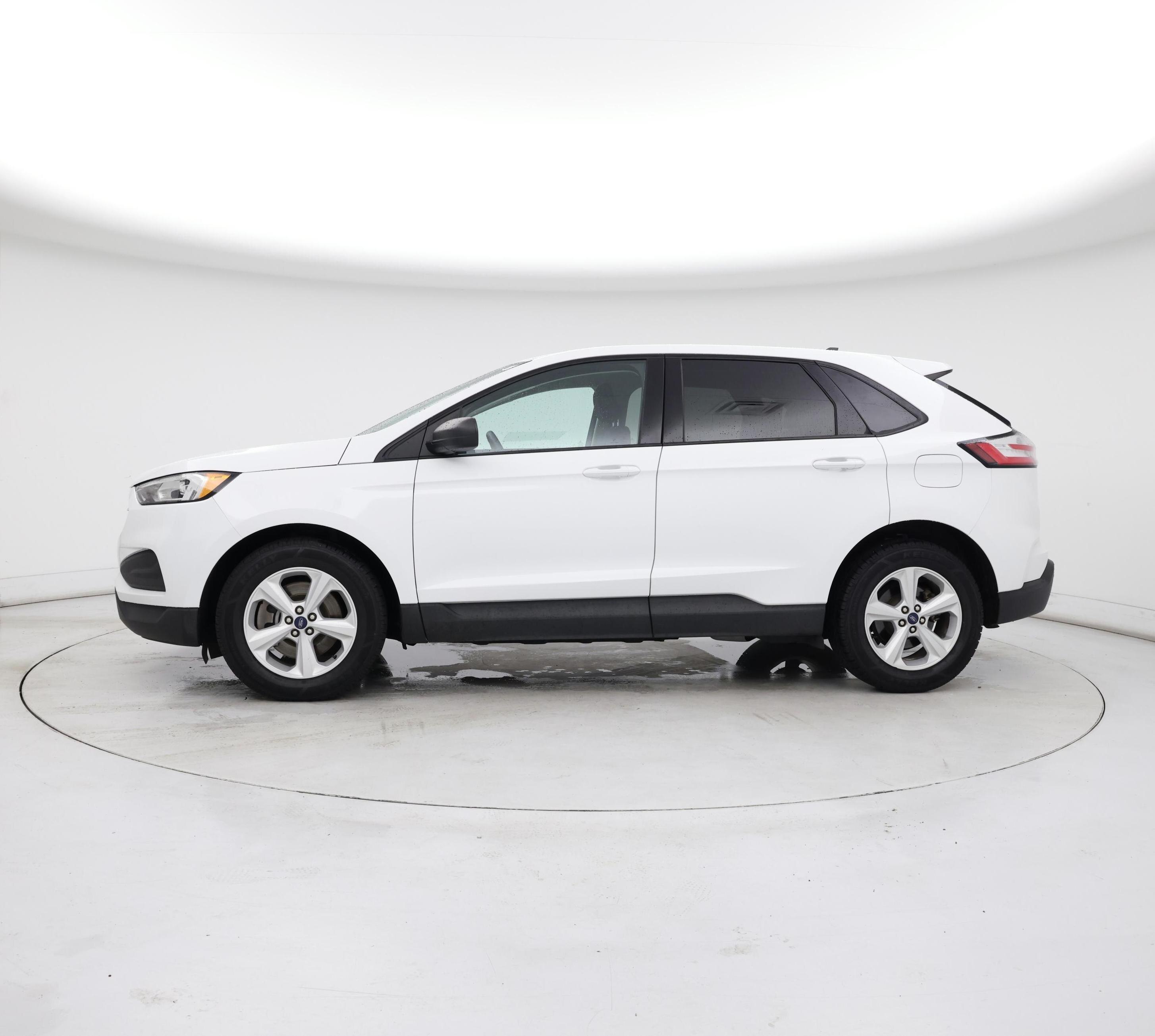 Thumbnail: 2021 Ford Edge - 3
