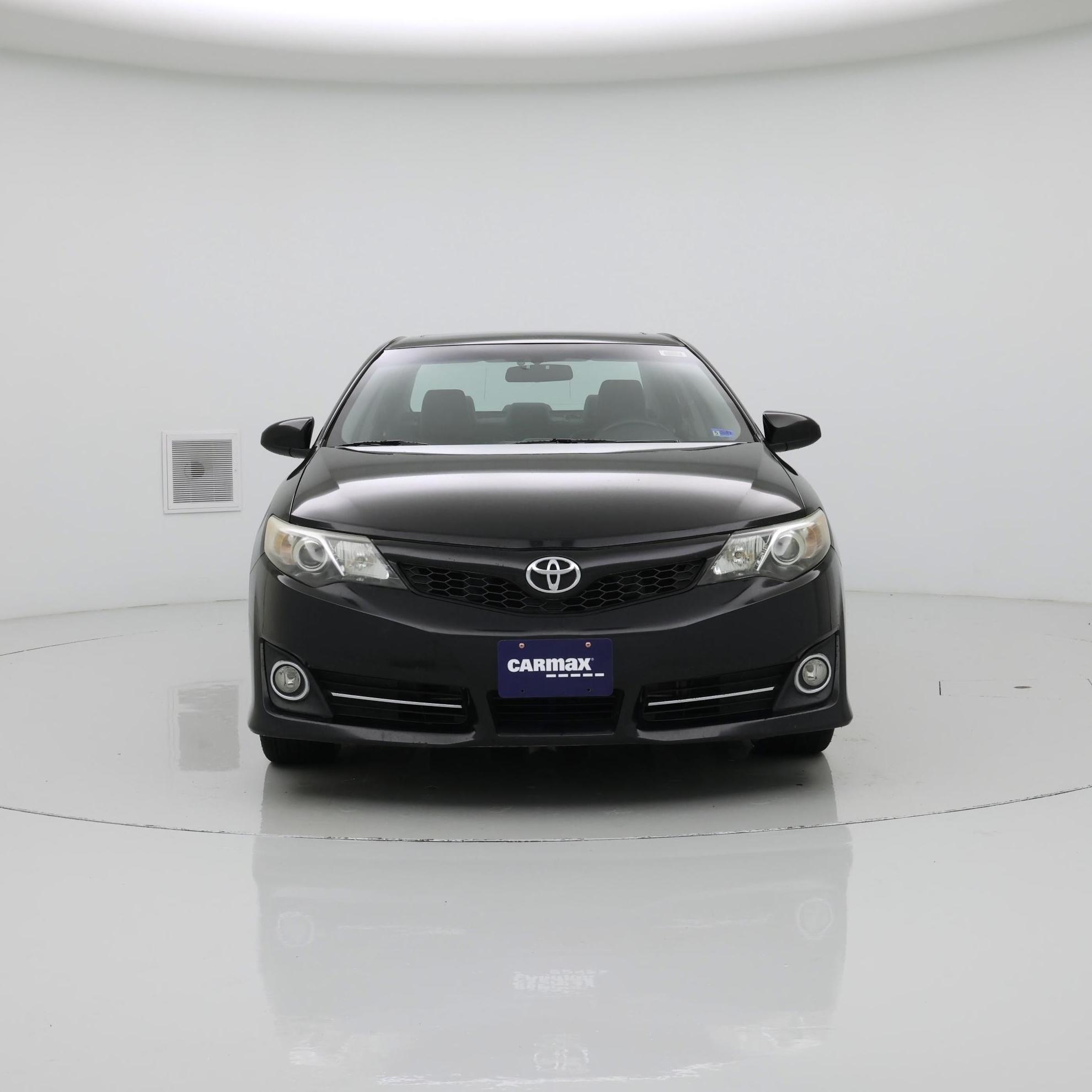 Thumbnail: 2014 Toyota Camry - 5