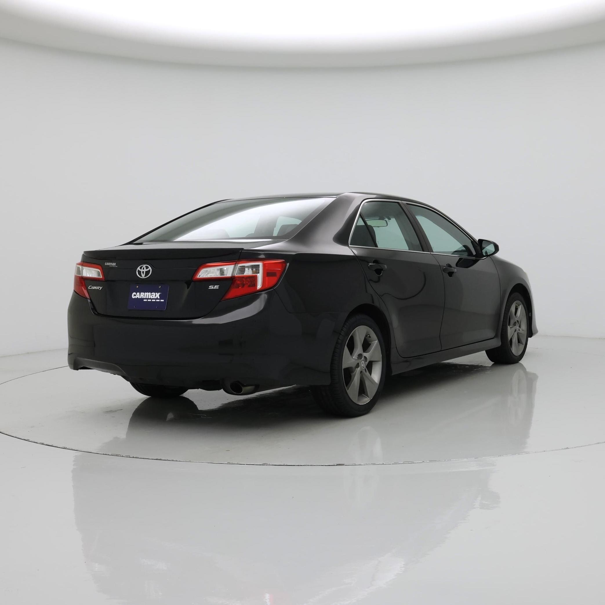 Thumbnail: 2014 Toyota Camry - 8