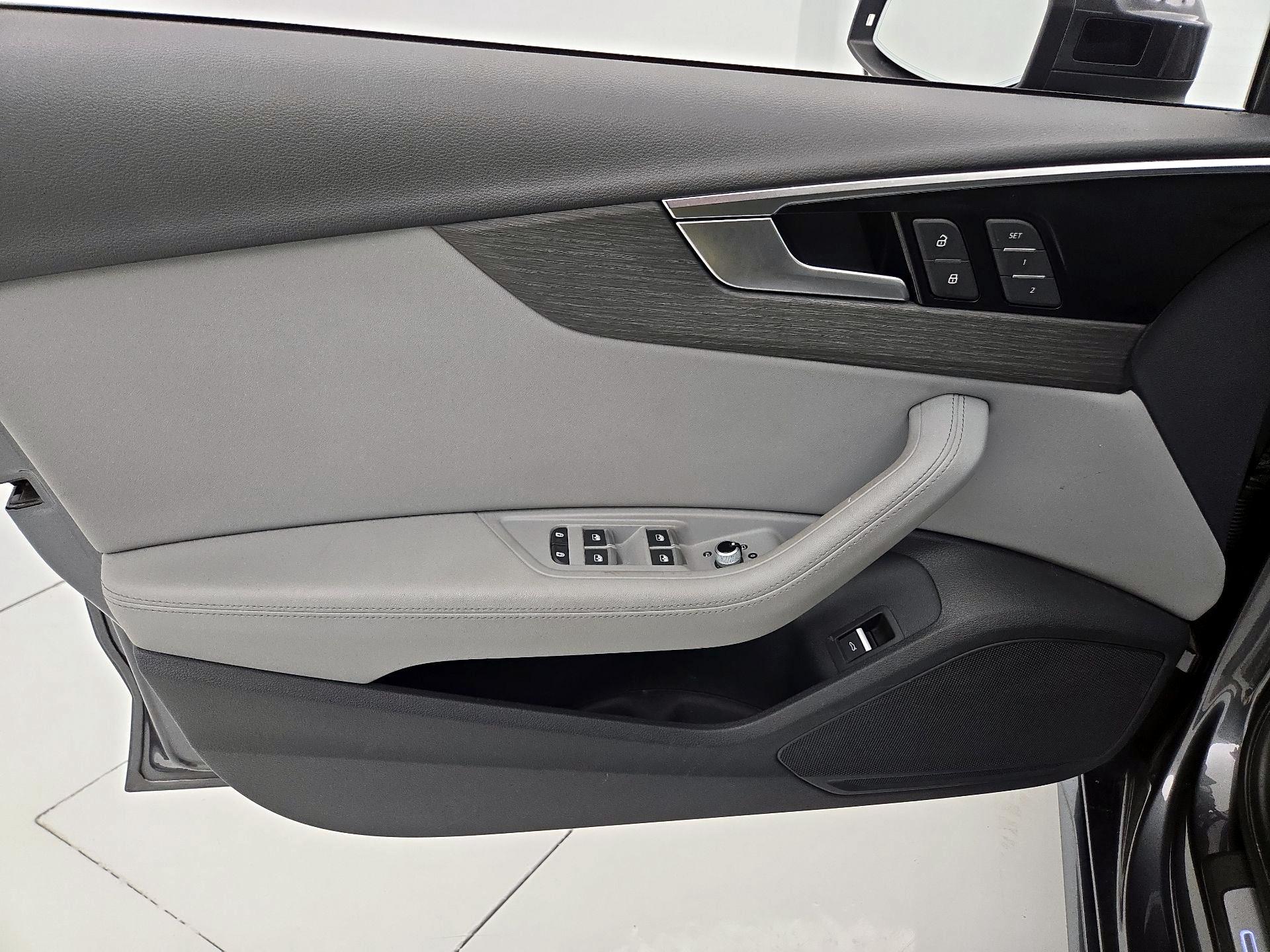 Thumbnail: 2021 Audi A4 - 12