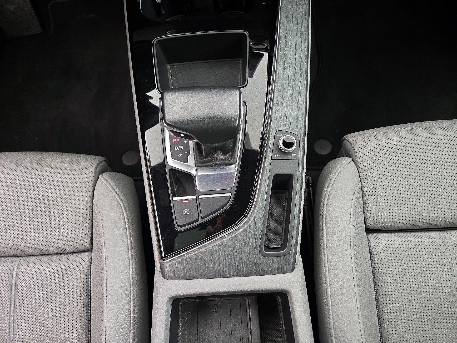 Thumbnail: 2021 Audi A4 - 17