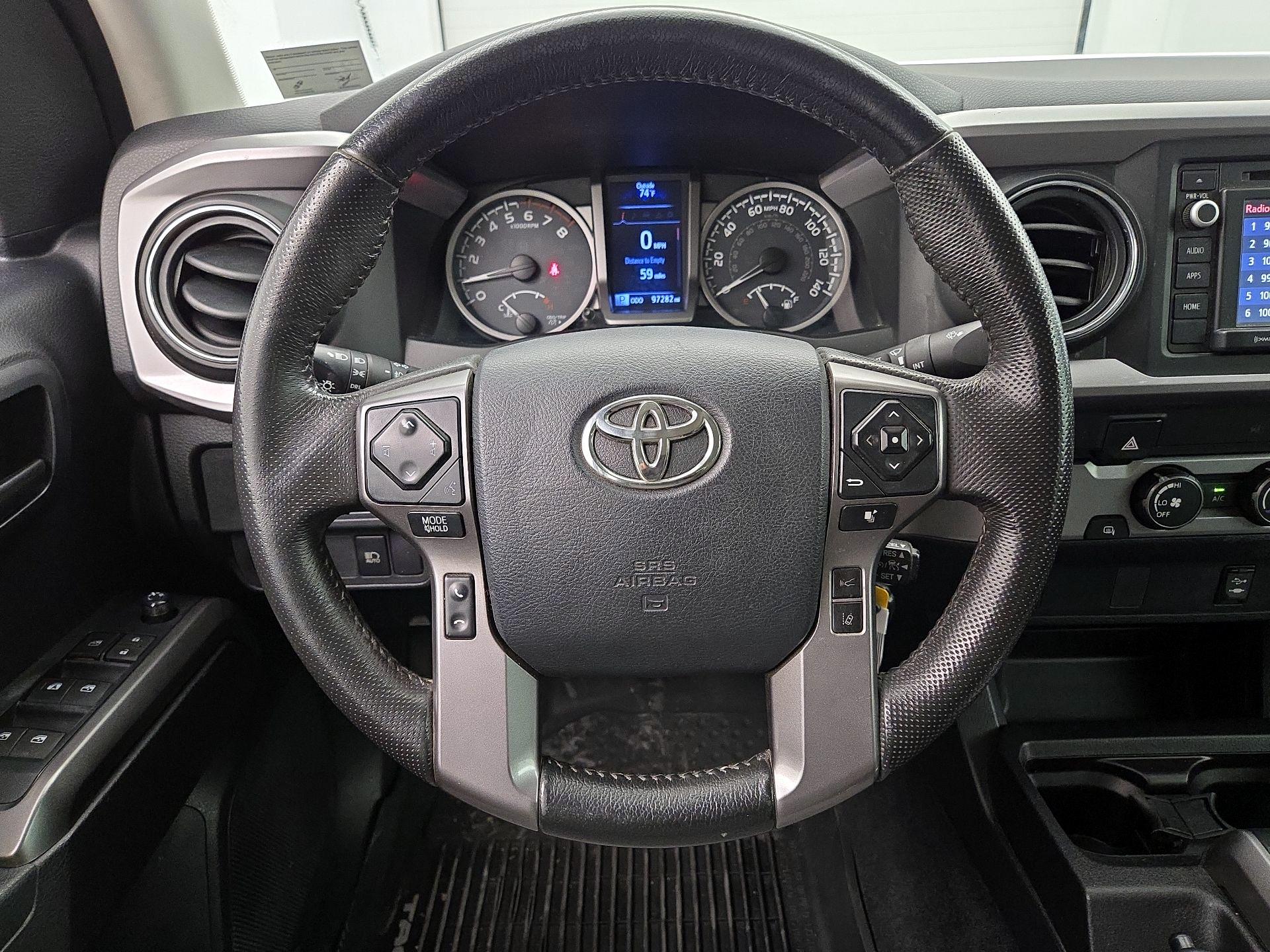 Thumbnail: 2019 Toyota Tacoma - 10