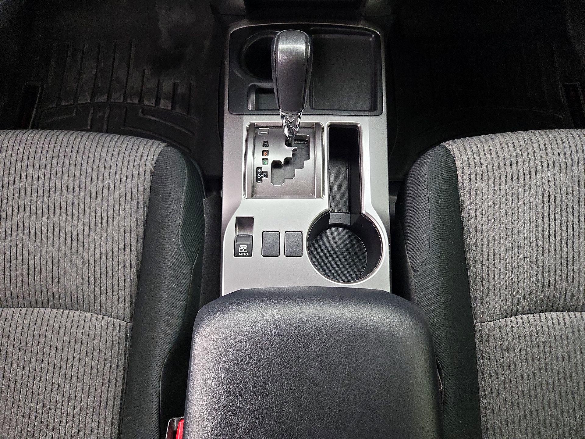 Thumbnail: 2022 Toyota 4Runner - 17