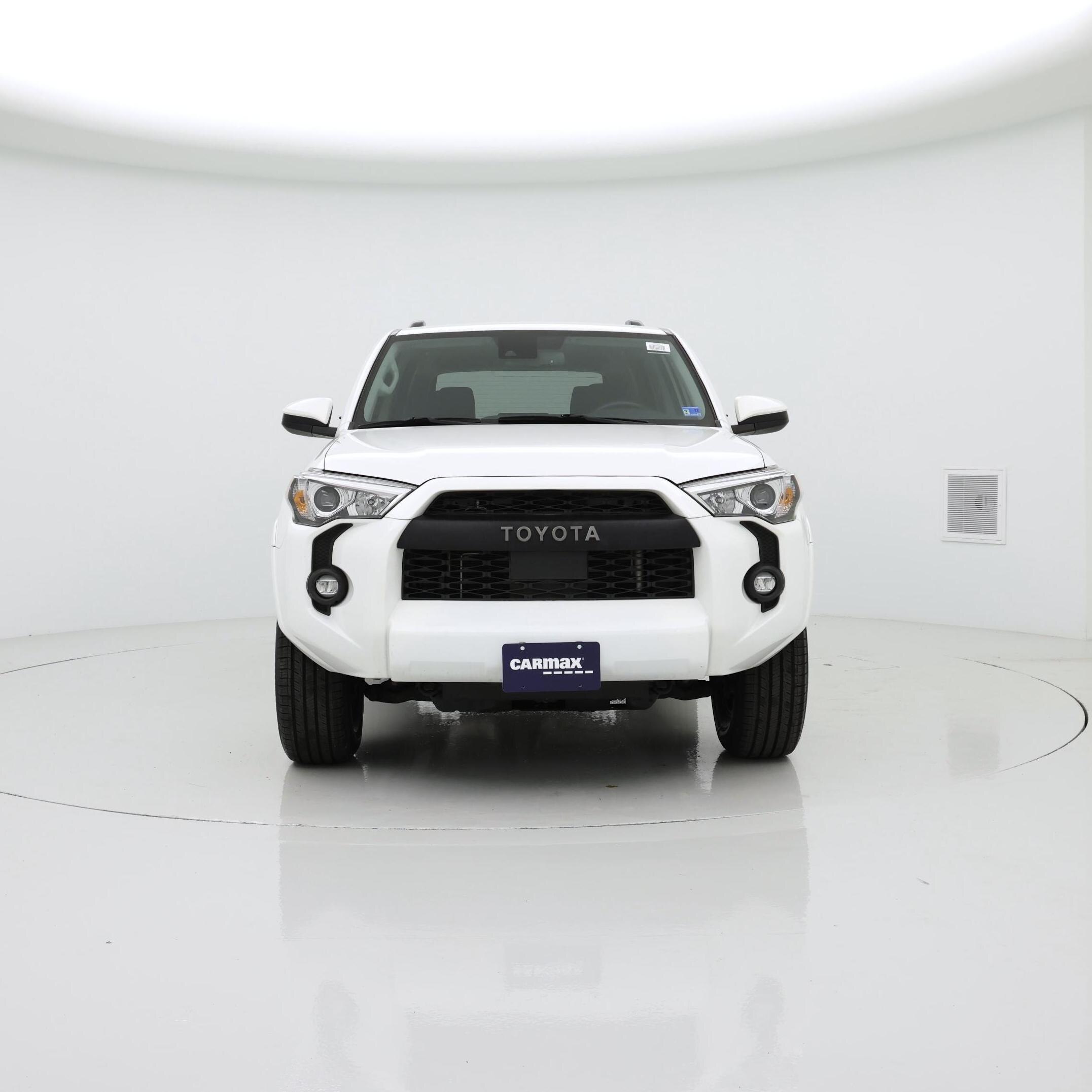 Thumbnail: 2022 Toyota 4Runner - 3