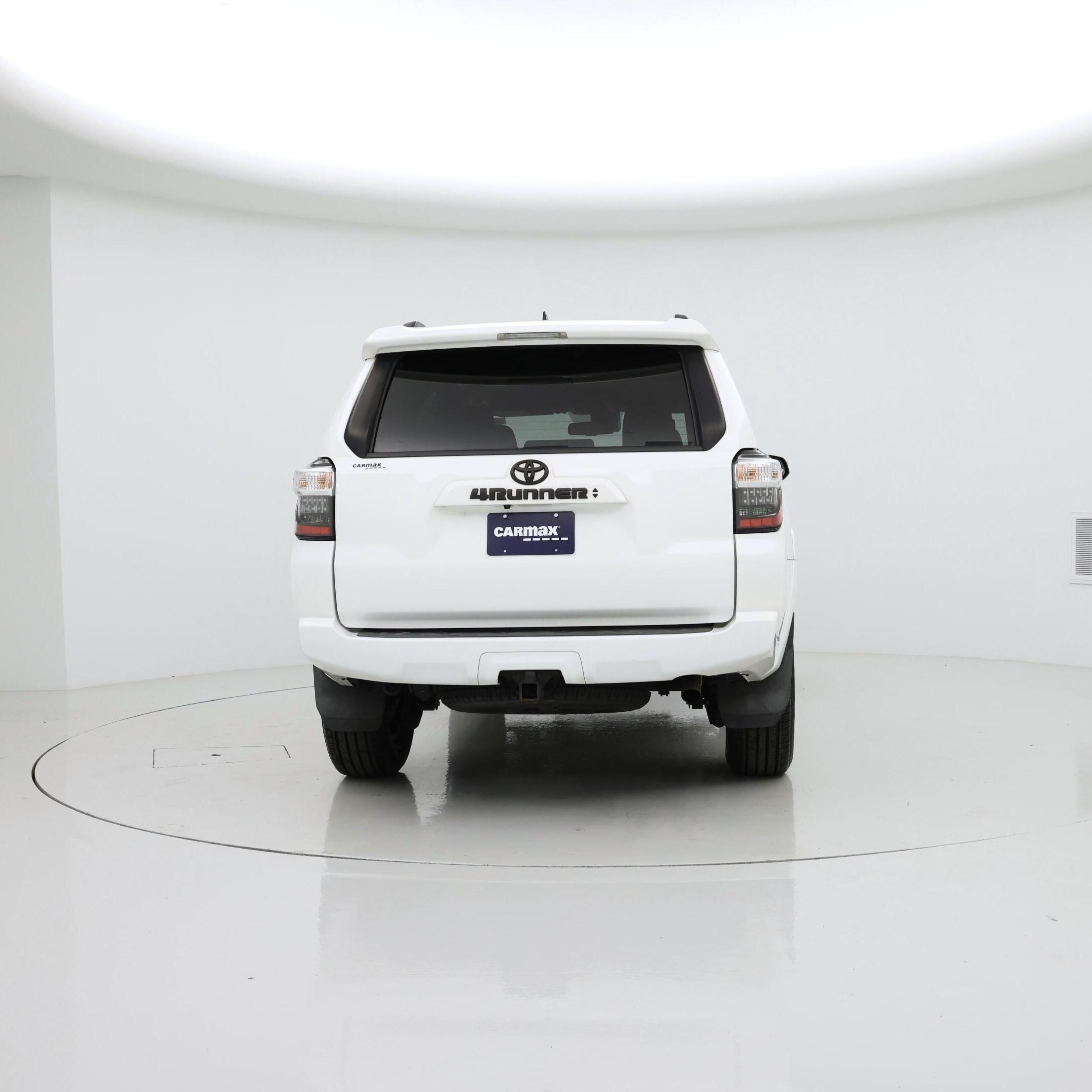 Thumbnail: 2022 Toyota 4Runner - 7