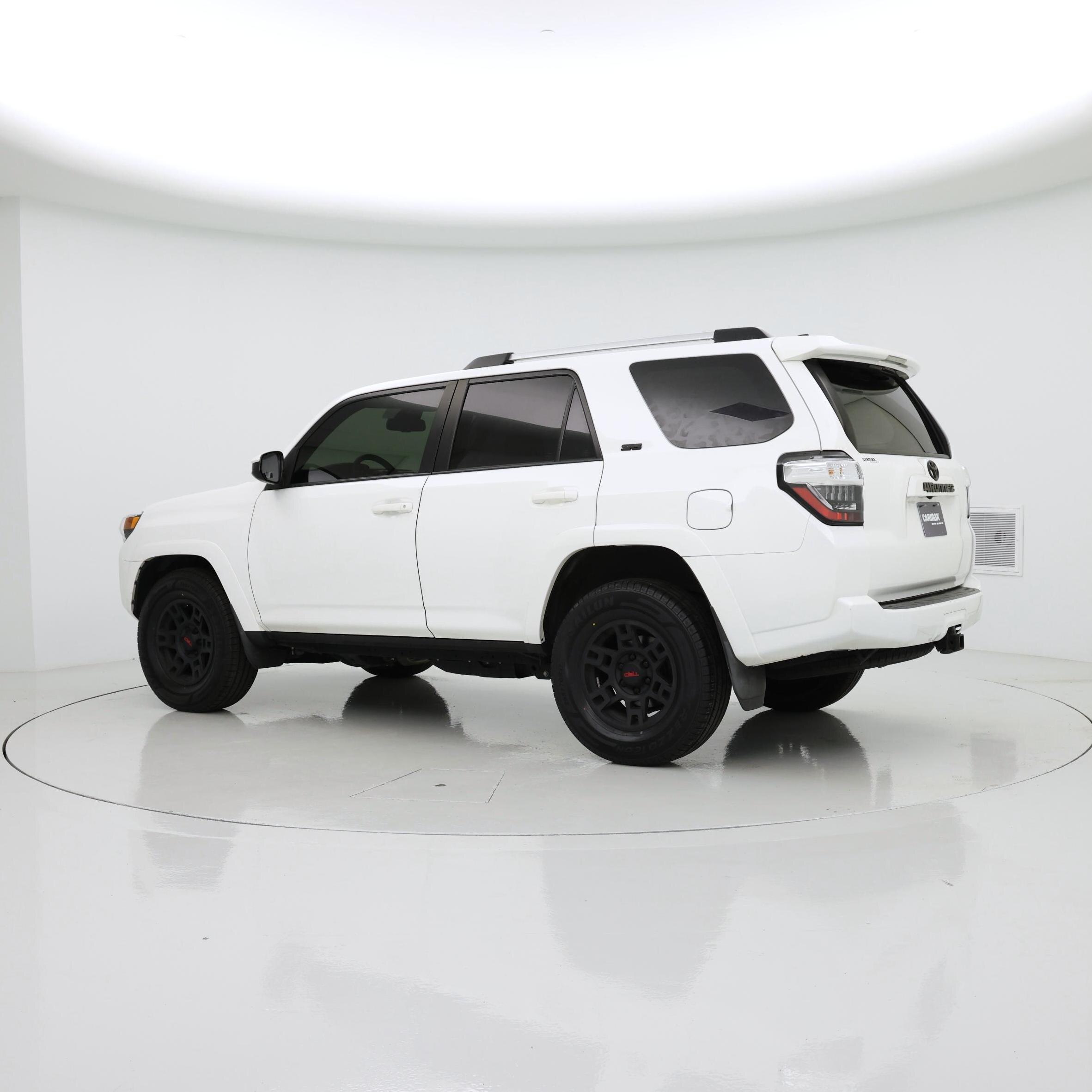 Thumbnail: 2022 Toyota 4Runner - 8
