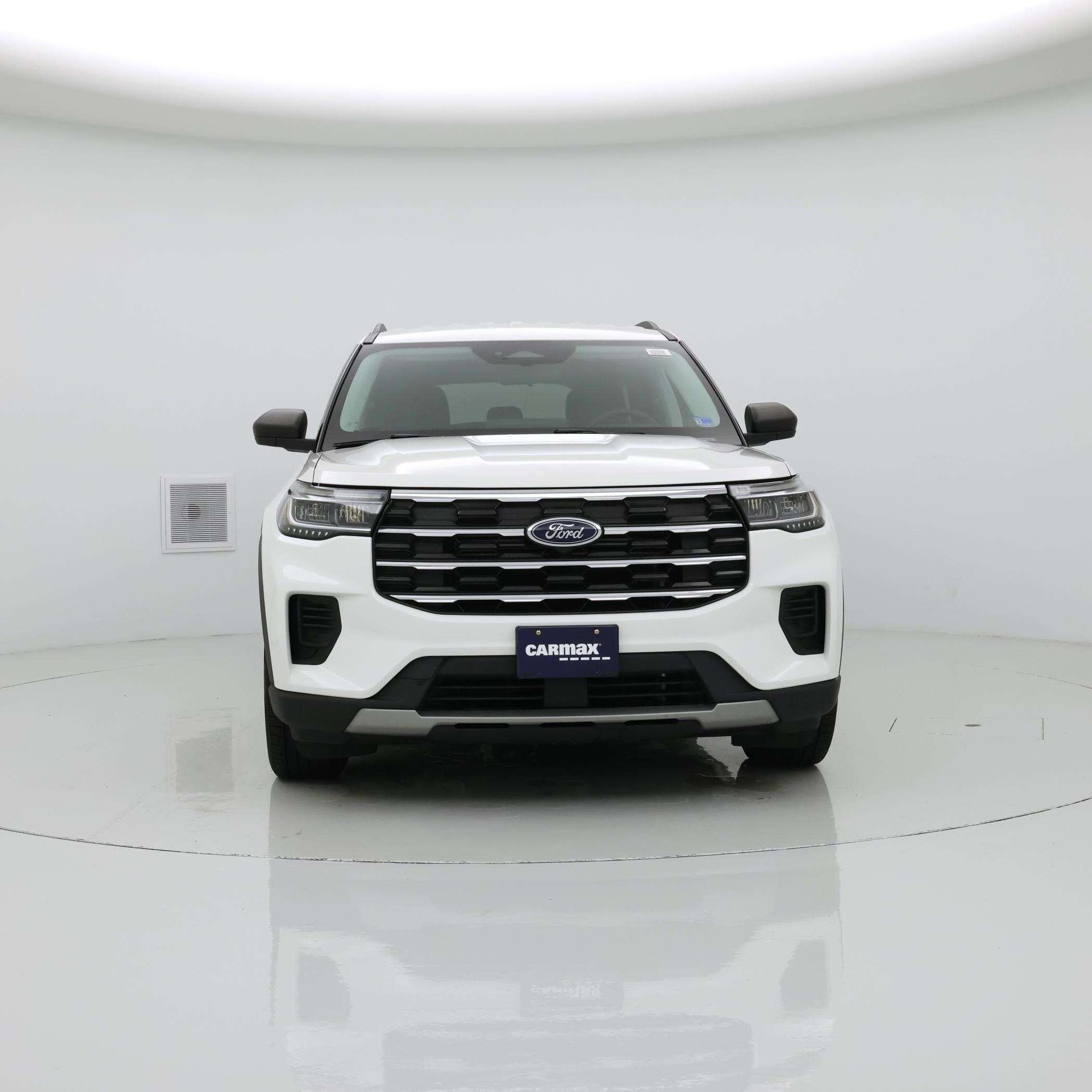 Thumbnail: 2025 Ford Explorer - 5