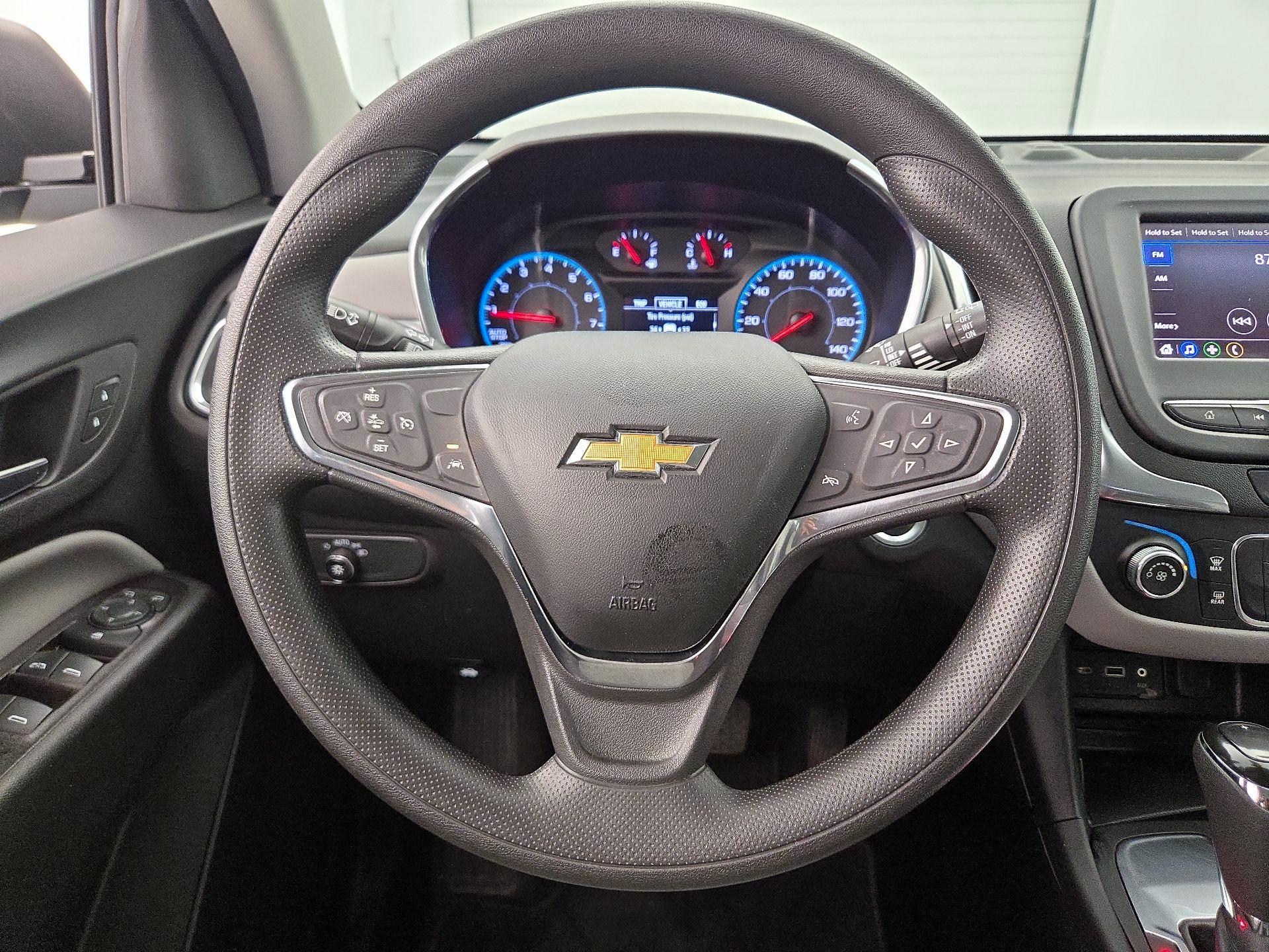 Thumbnail: 2021 Chevrolet Equinox - 10