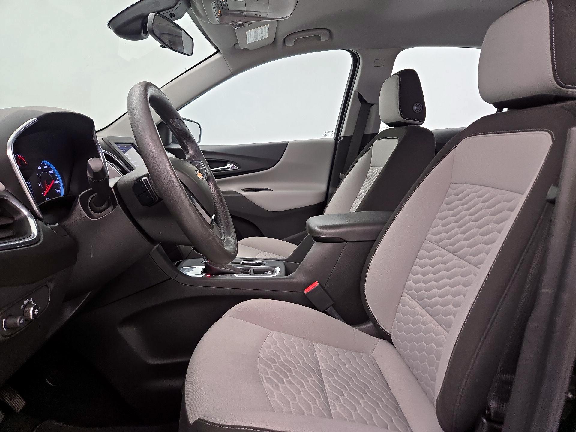 Thumbnail: 2021 Chevrolet Equinox - 11