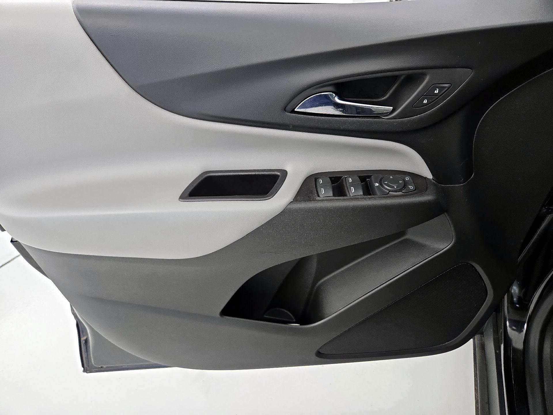 Thumbnail: 2021 Chevrolet Equinox - 12