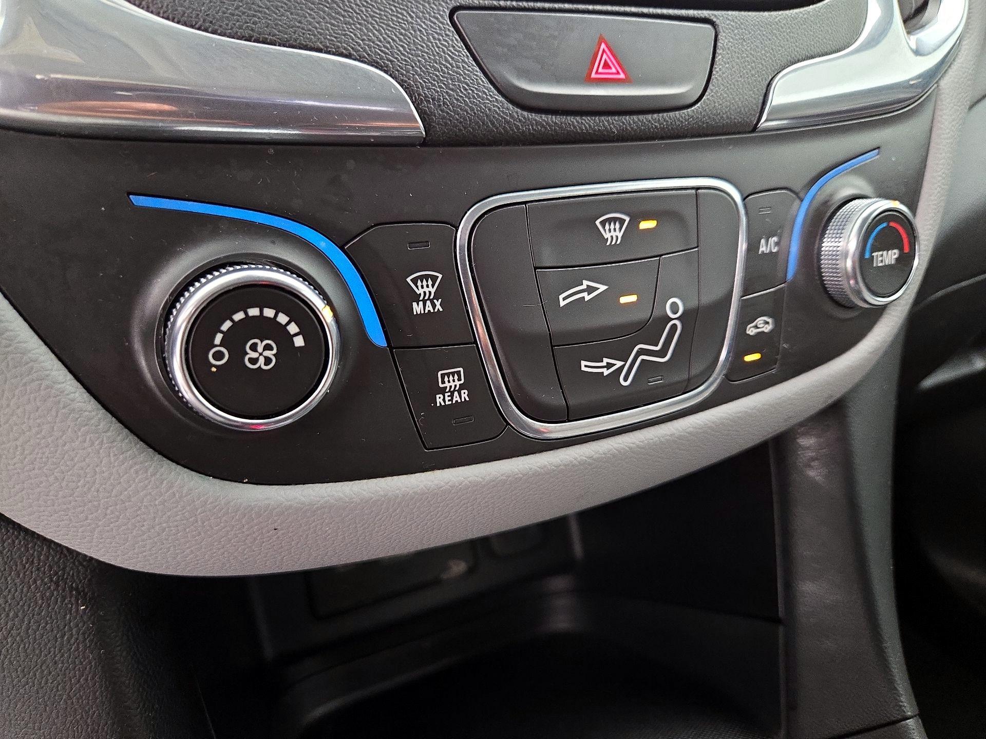 Thumbnail: 2021 Chevrolet Equinox - 16