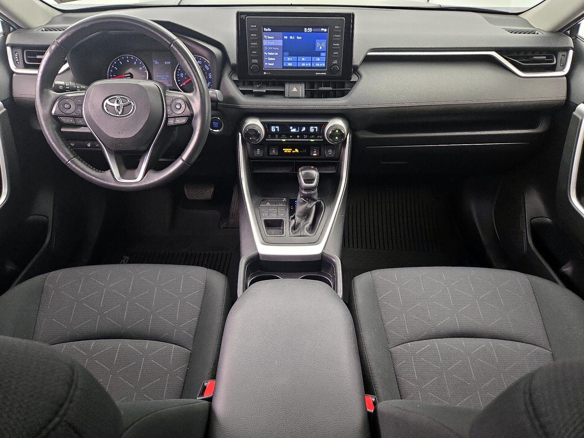 Thumbnail: 2020 Toyota RAV4 - 9