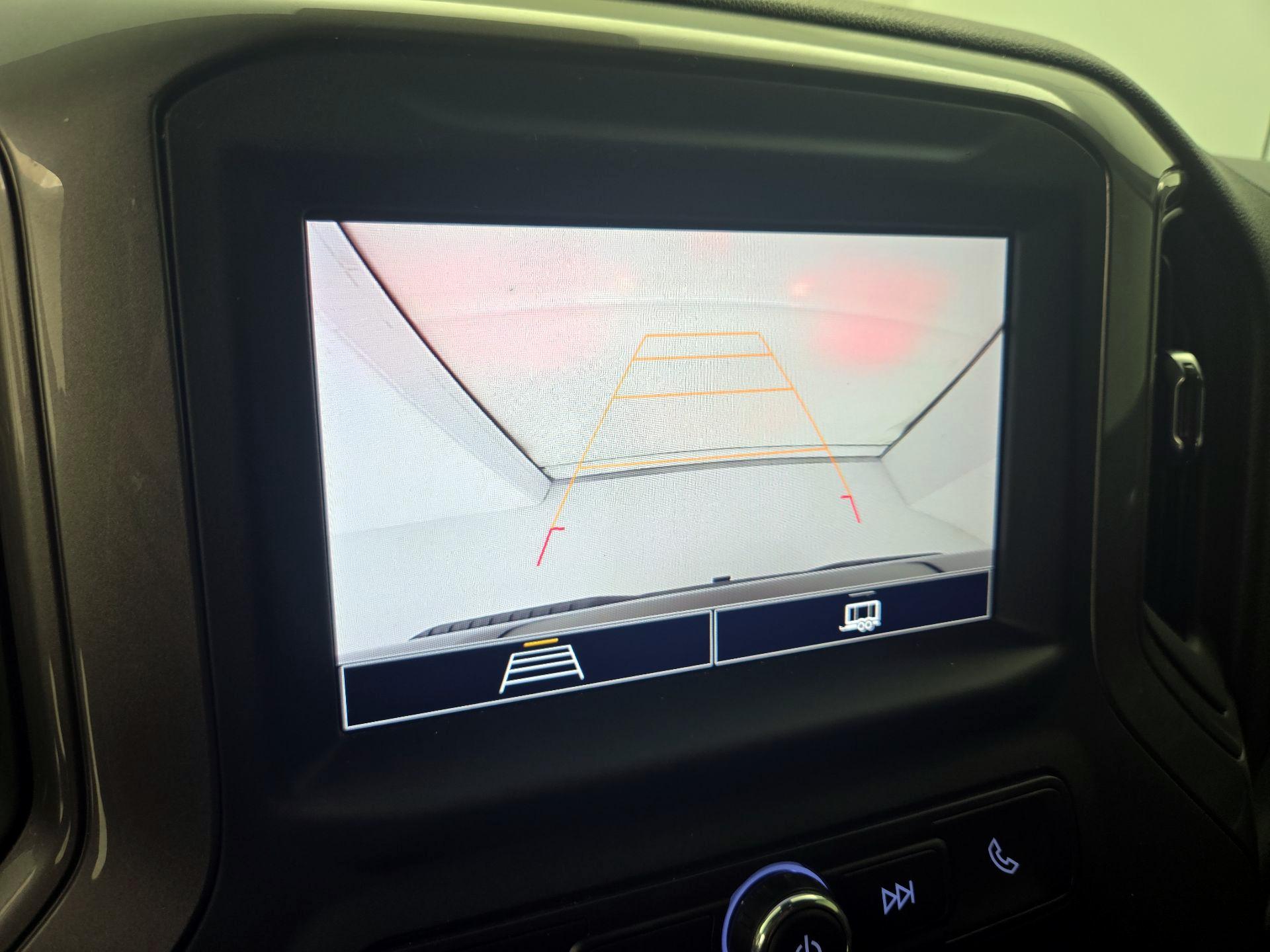 Thumbnail: 2022 Chevrolet Silverado 1500 - 14