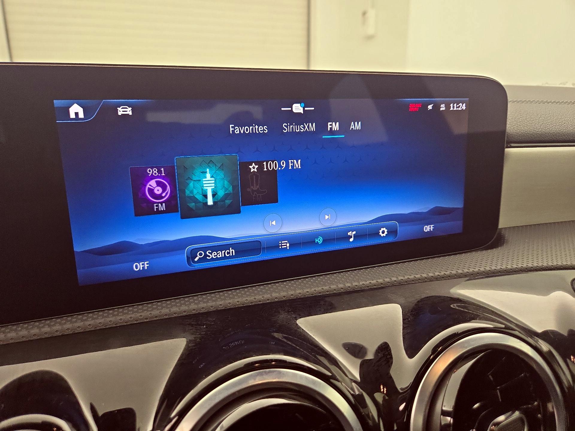 Thumbnail: 2025 Mercedes-Benz CLA - 15