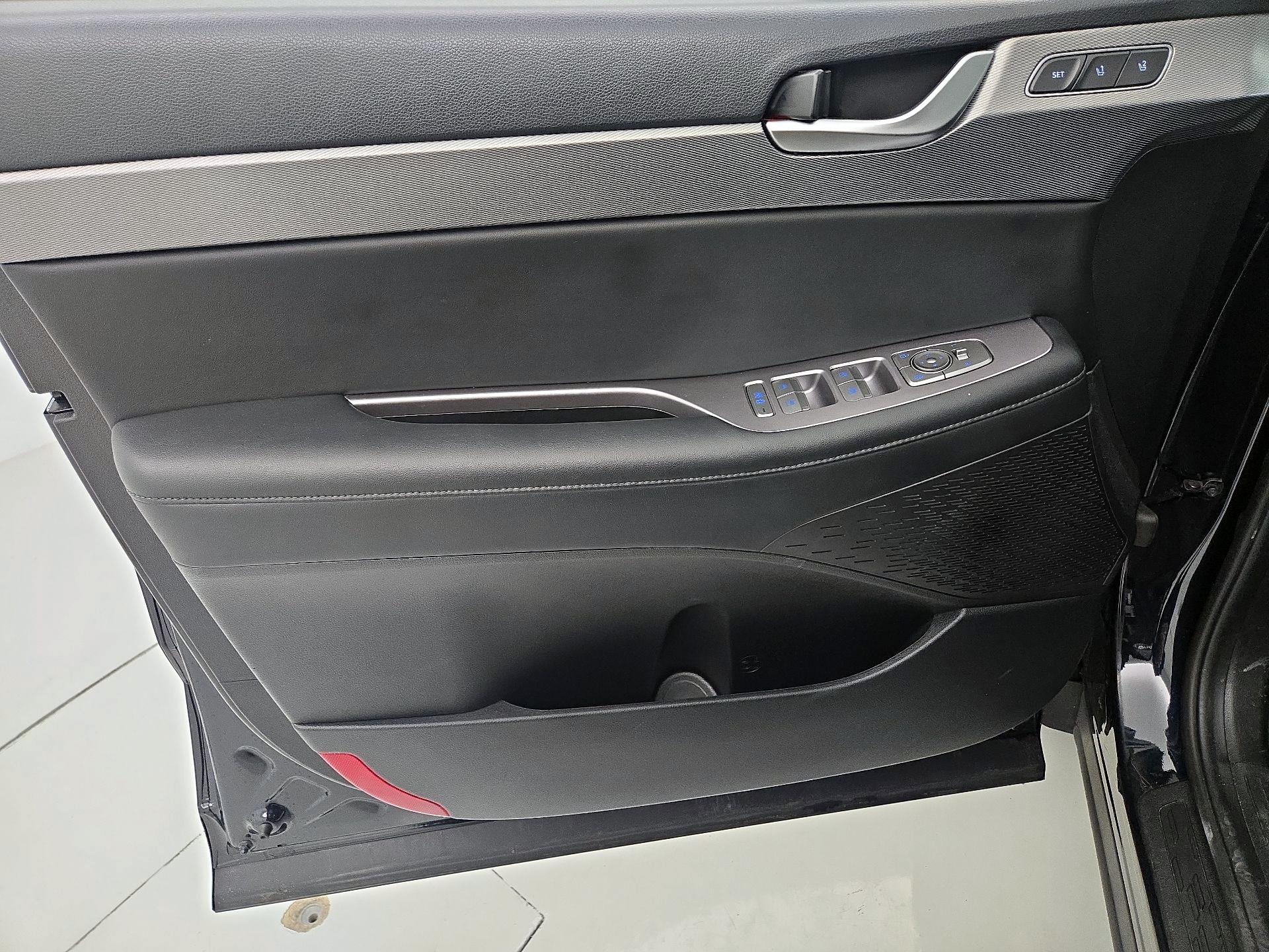 Thumbnail: 2021 Hyundai Palisade - 12