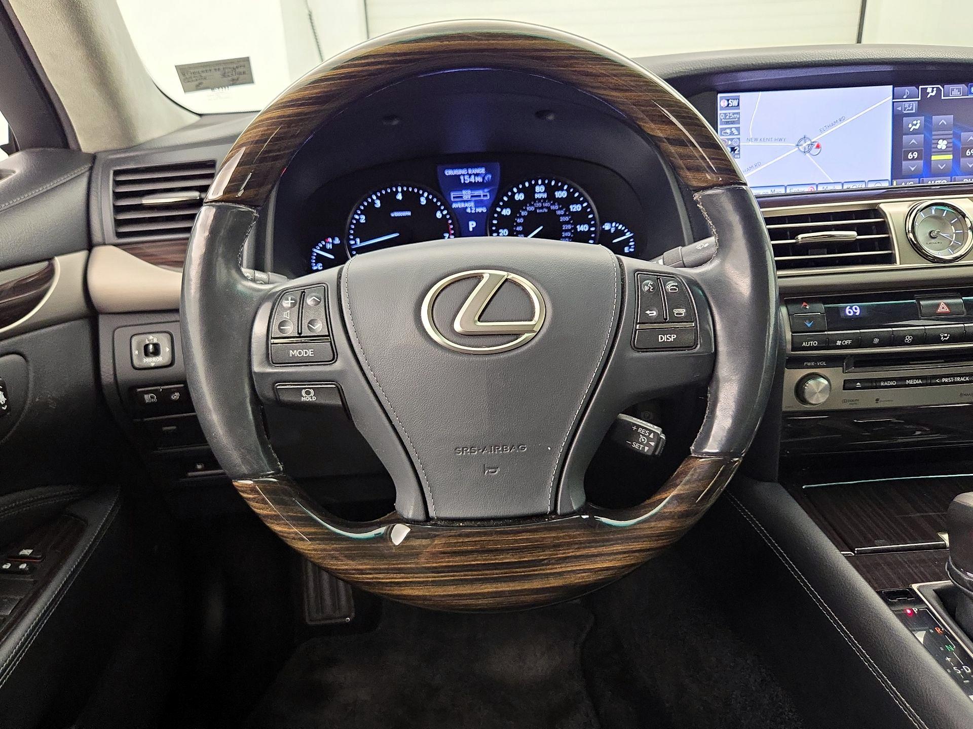 Thumbnail: 2014 Lexus LS - 10