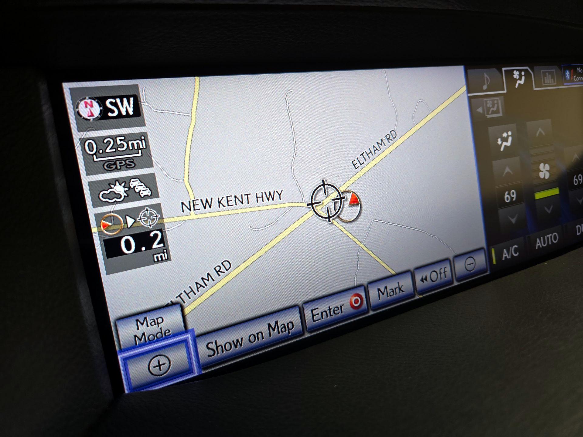 Thumbnail: 2014 Lexus LS - 14