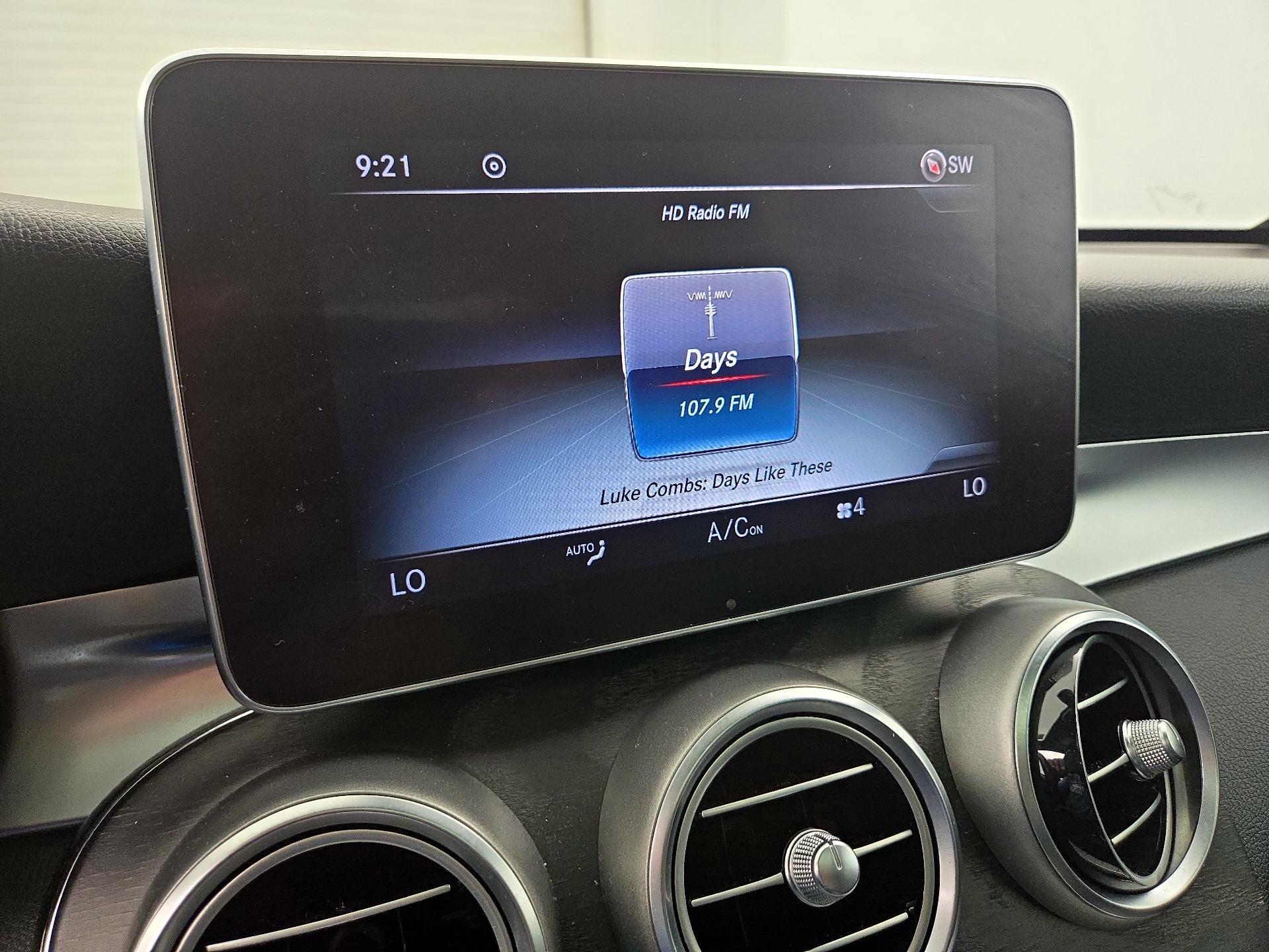 Thumbnail: 2017 Mercedes-Benz GLC - 16