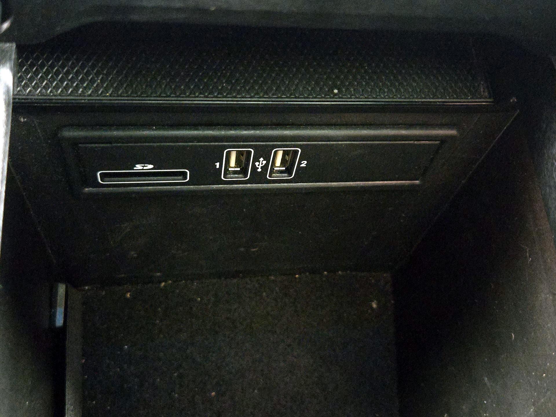 Thumbnail: 2017 Mercedes-Benz GLC - 19