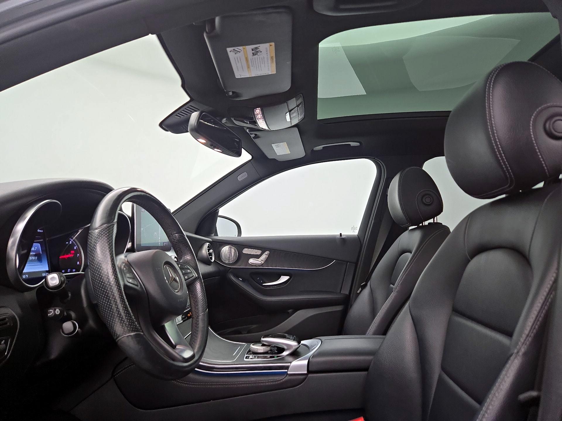 Thumbnail: 2017 Mercedes-Benz GLC - 20