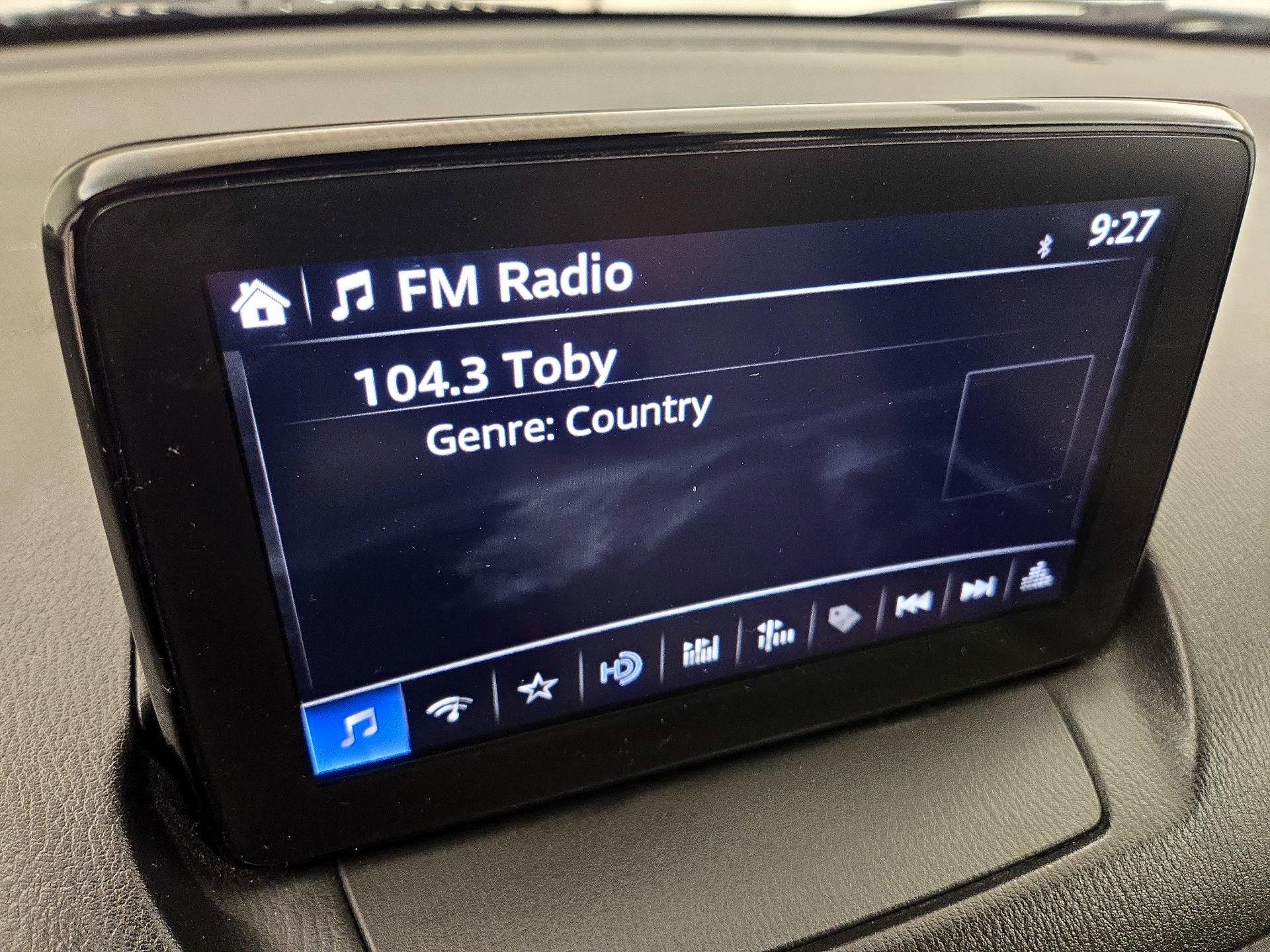 Thumbnail: 2019 Toyota Yaris - 15