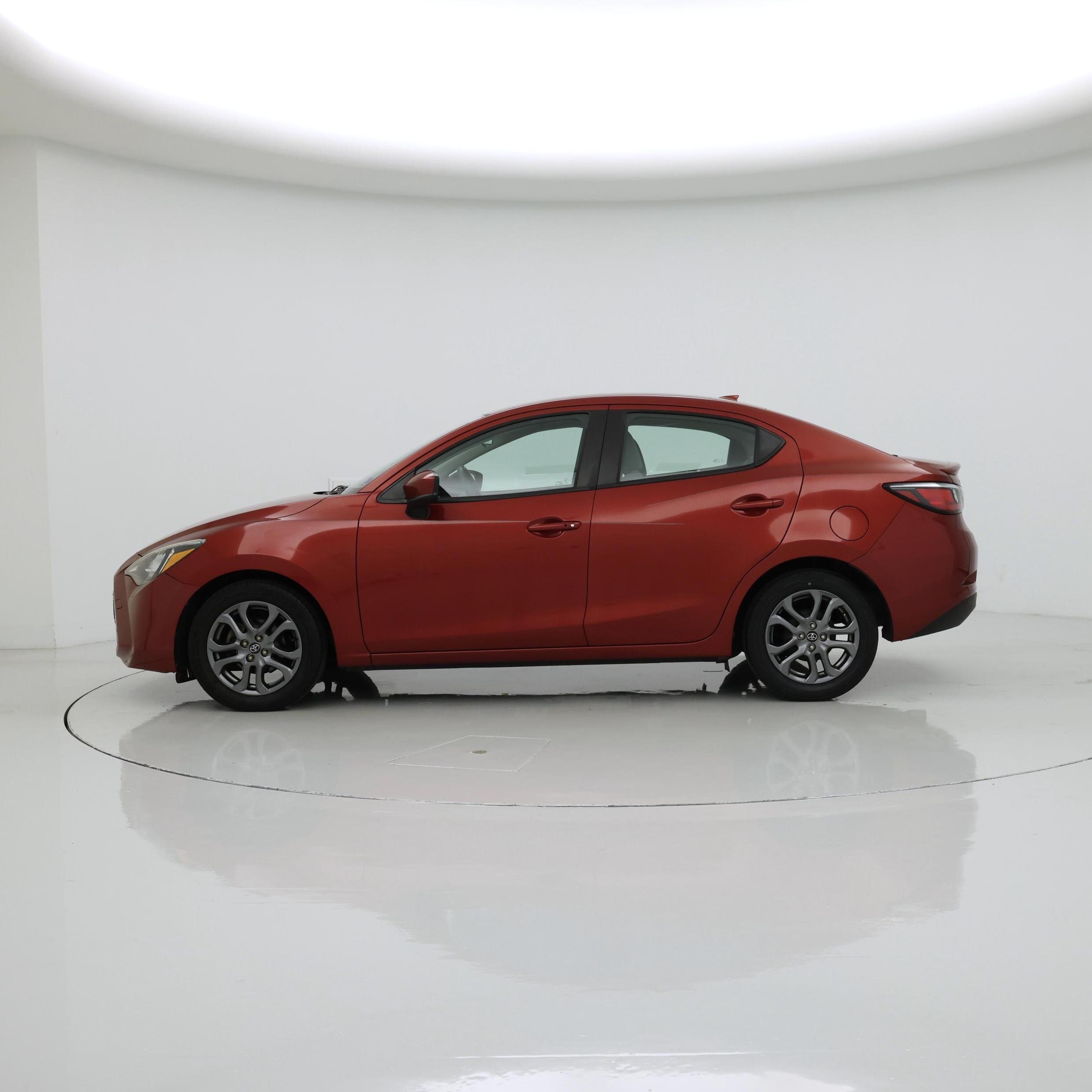 Thumbnail: 2019 Toyota Yaris - 3