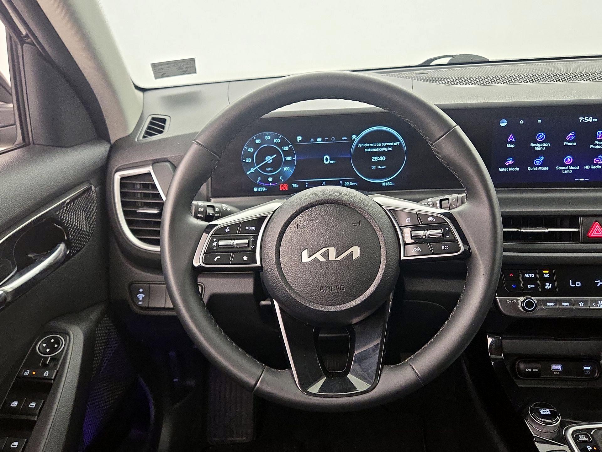 Thumbnail: 2024 Kia Seltos - 10