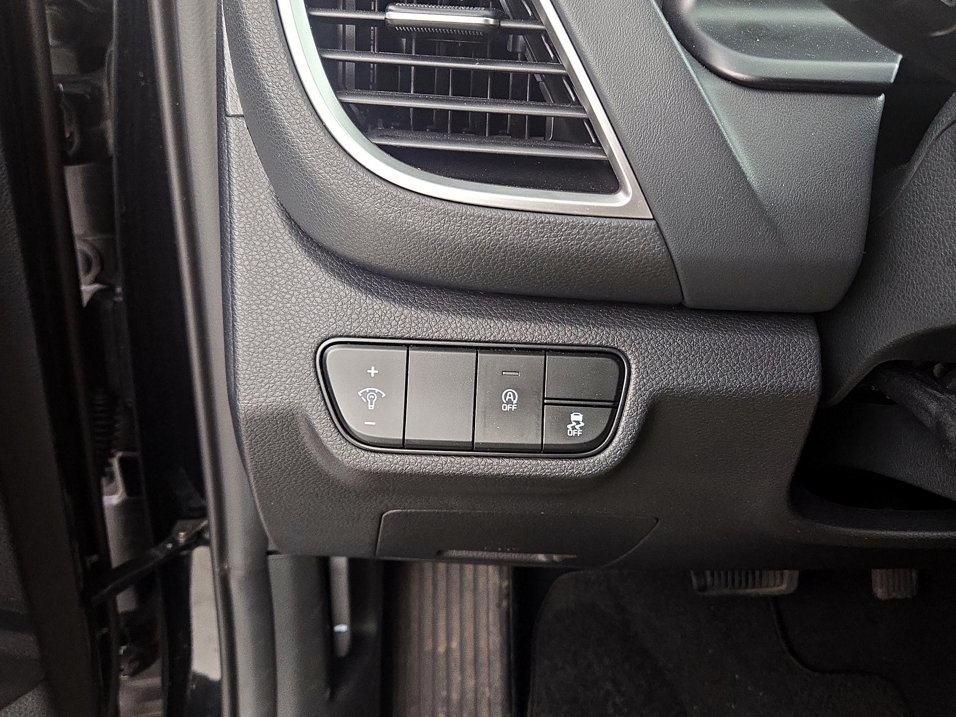 Thumbnail: 2024 Kia Seltos - 13