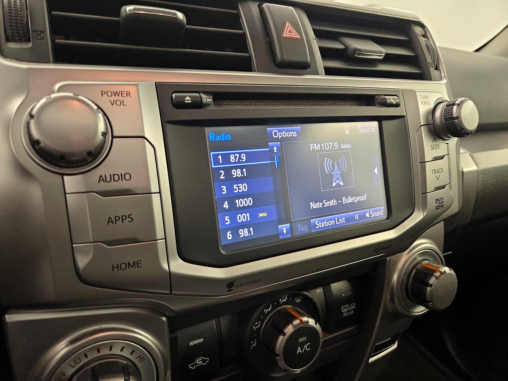 Thumbnail: 2014 Toyota 4Runner - 15