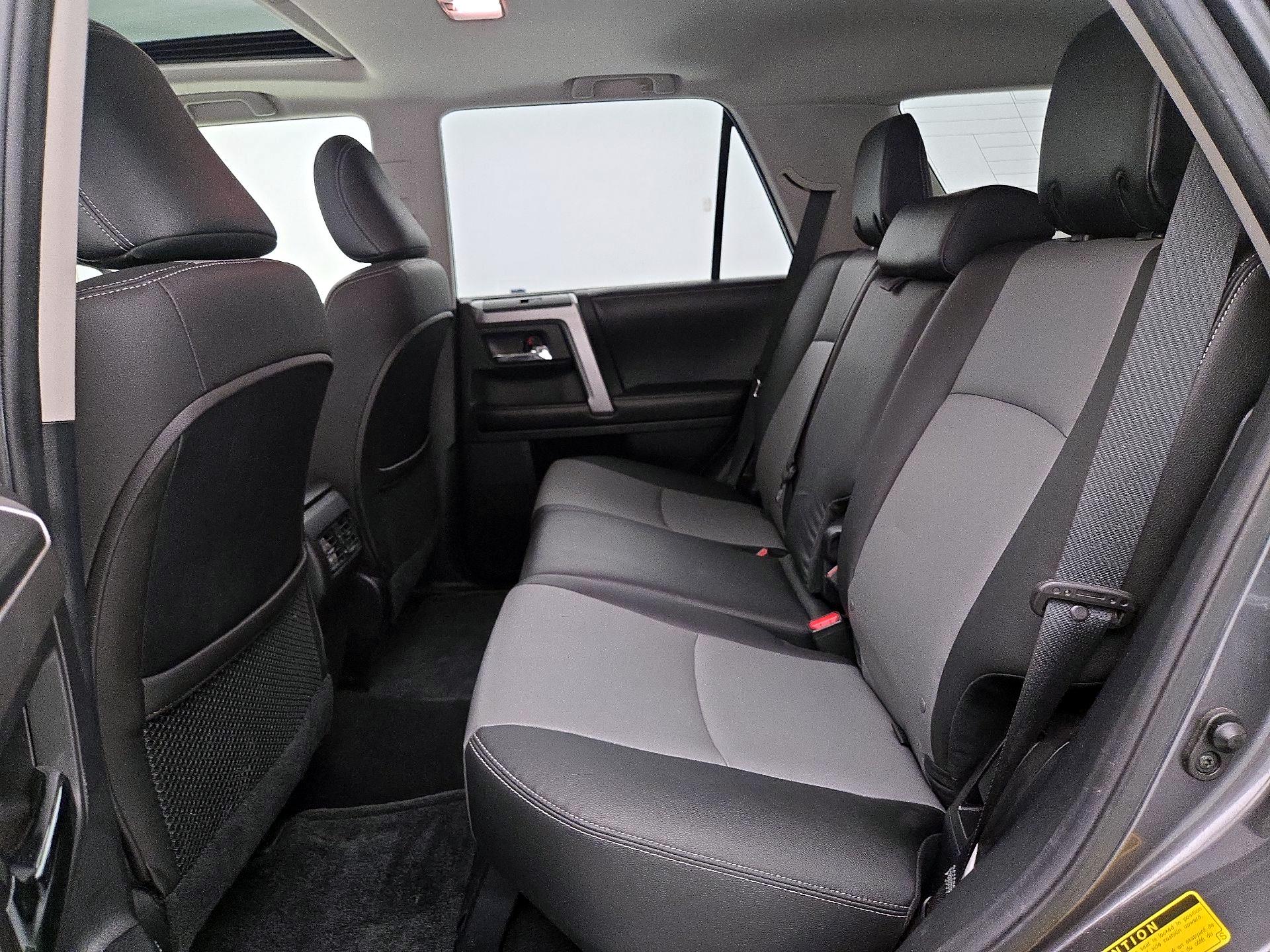 Thumbnail: 2014 Toyota 4Runner - 20