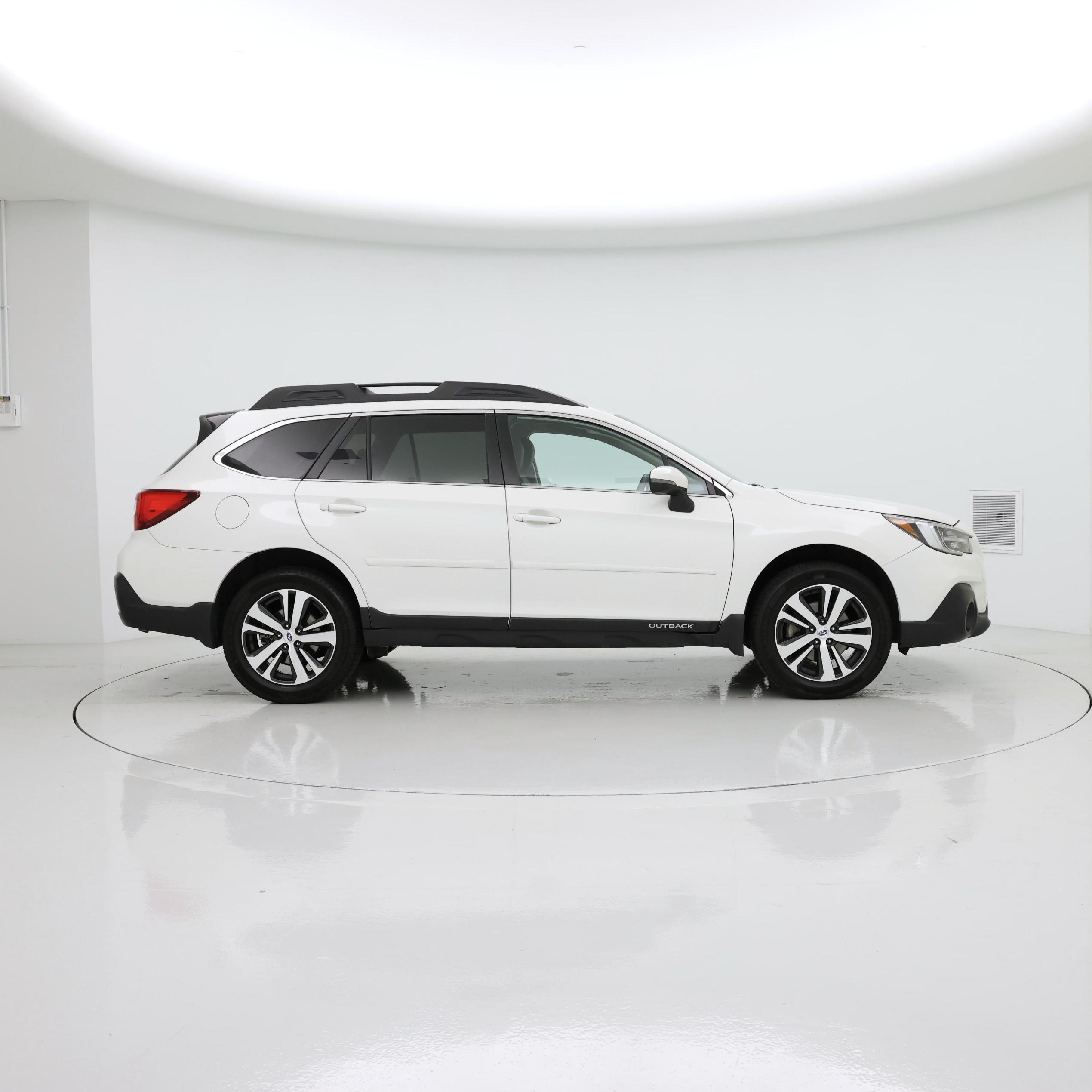 Thumbnail: 2018 Subaru Outback - 7