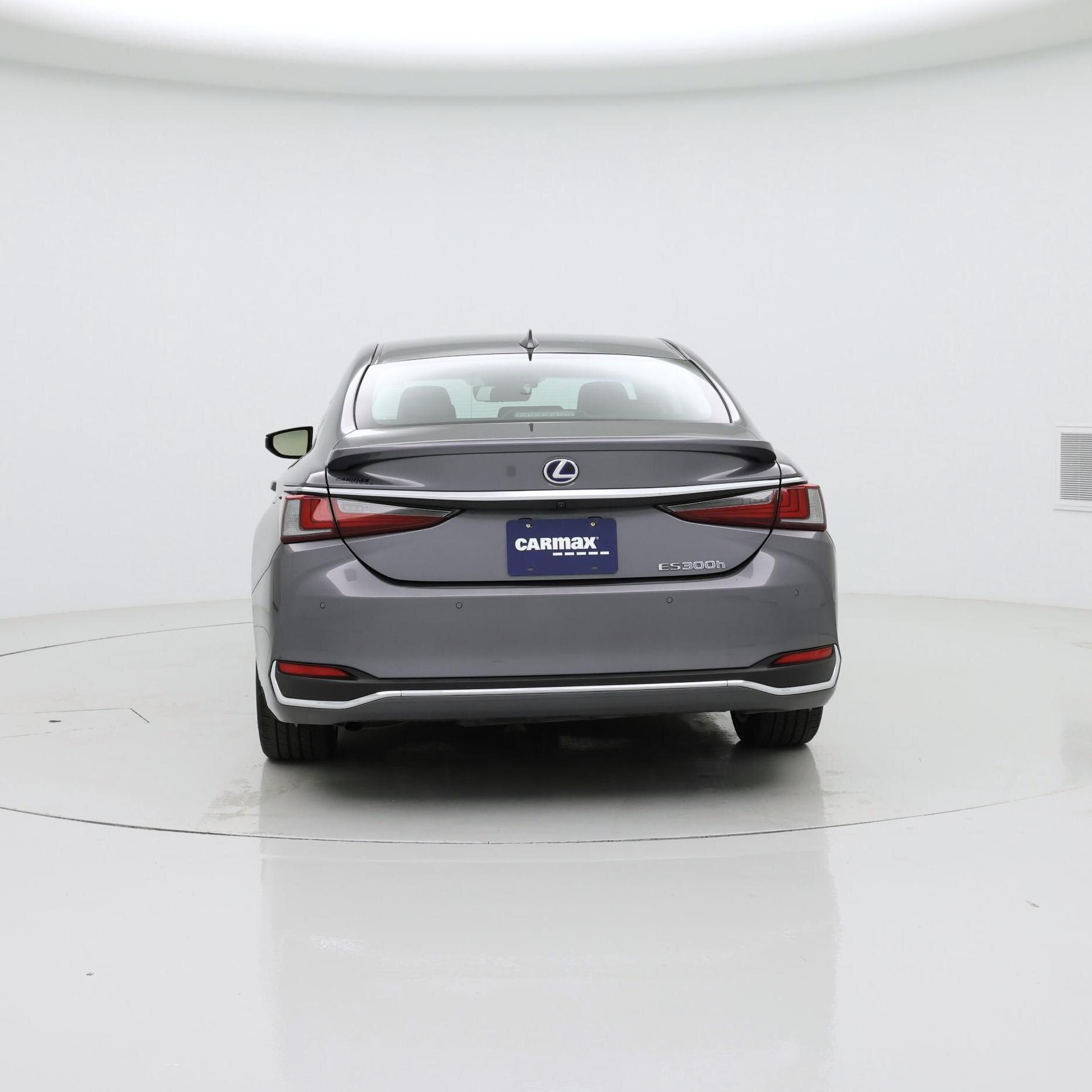 Thumbnail: 2021 Lexus ES - 6