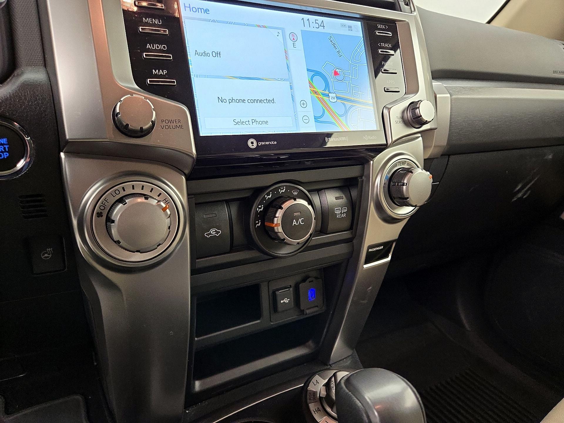 Thumbnail: 2024 Toyota 4Runner - 17