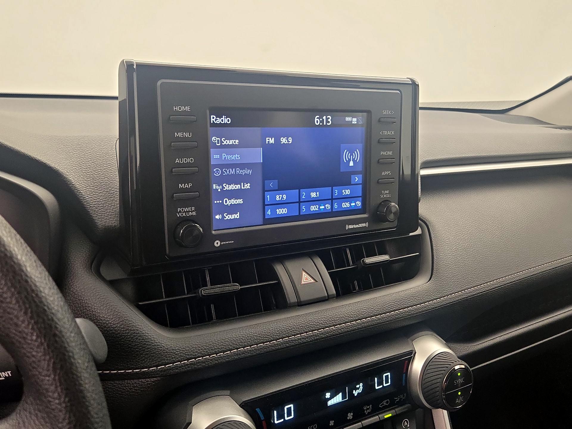 Thumbnail: 2022 Toyota RAV4 - 15